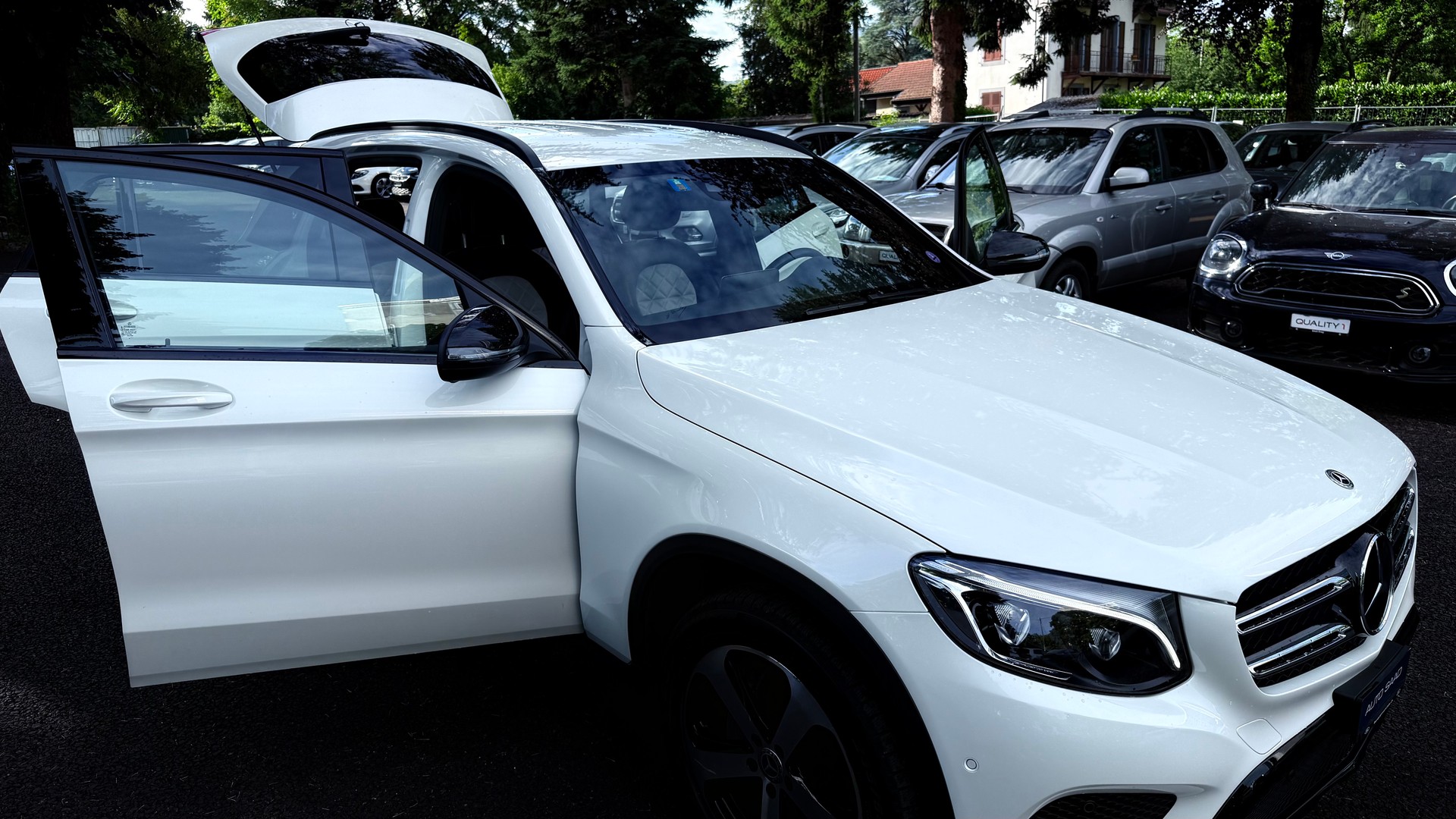 MERCEDES-BENZ GLC 300 4Matic 9G-Tronic-image-10