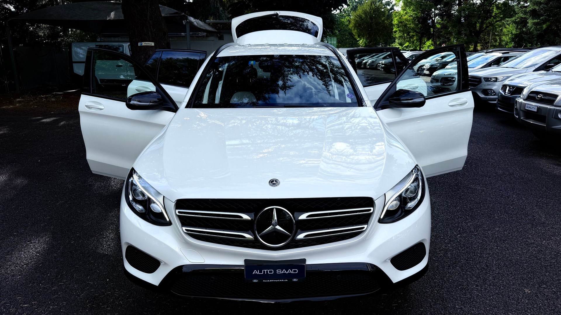 MERCEDES-BENZ GLC 300 4Matic 9G-Tronic-image-12