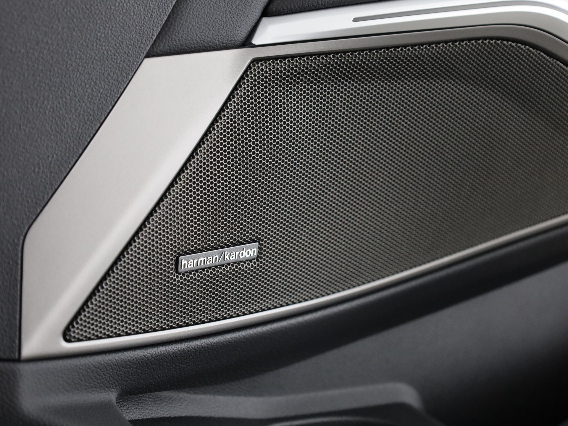 BMW M340i xDr 48V T MSportPro-image-16