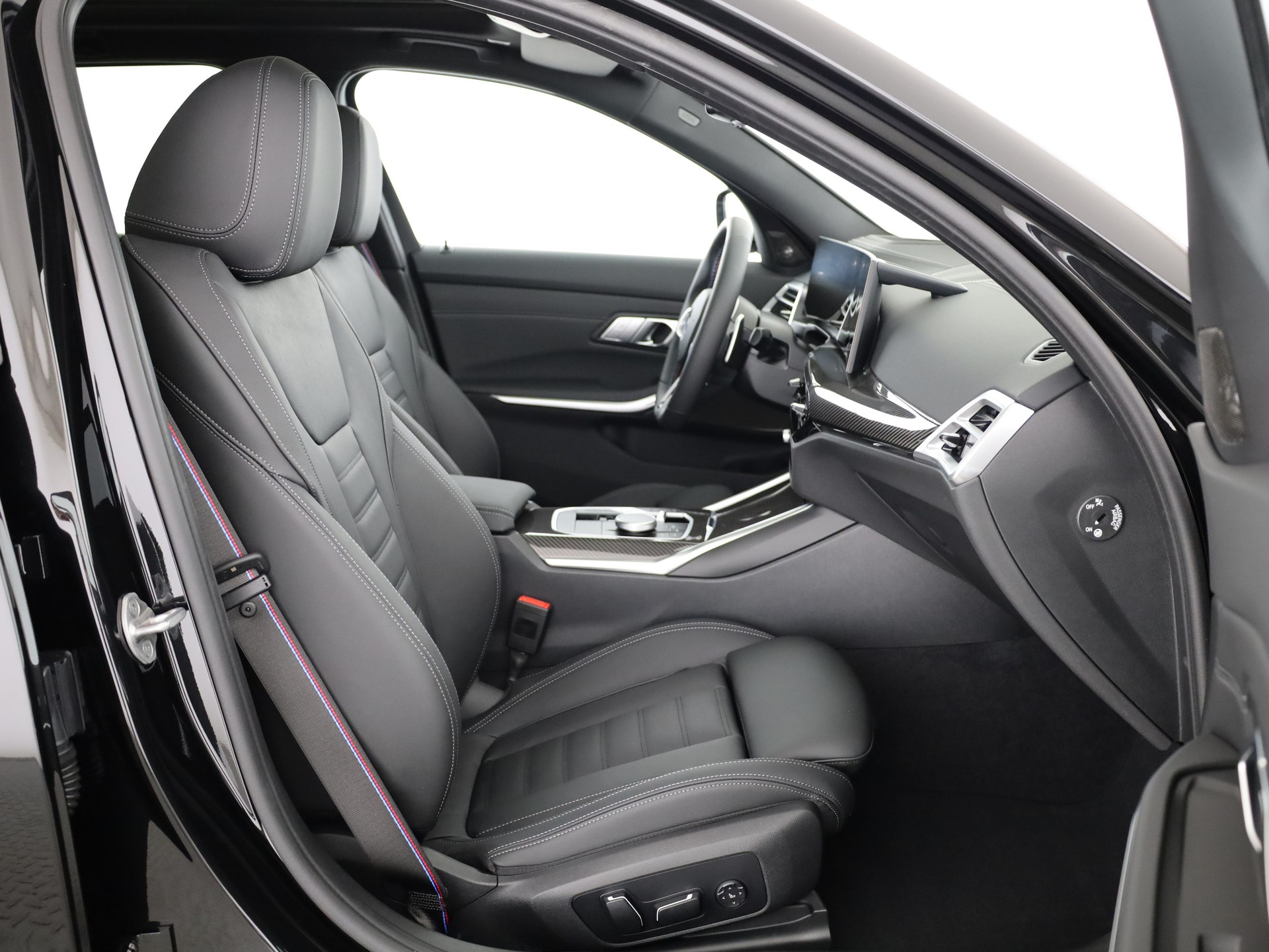 BMW M340i xDr 48V T MSportPro-image-17