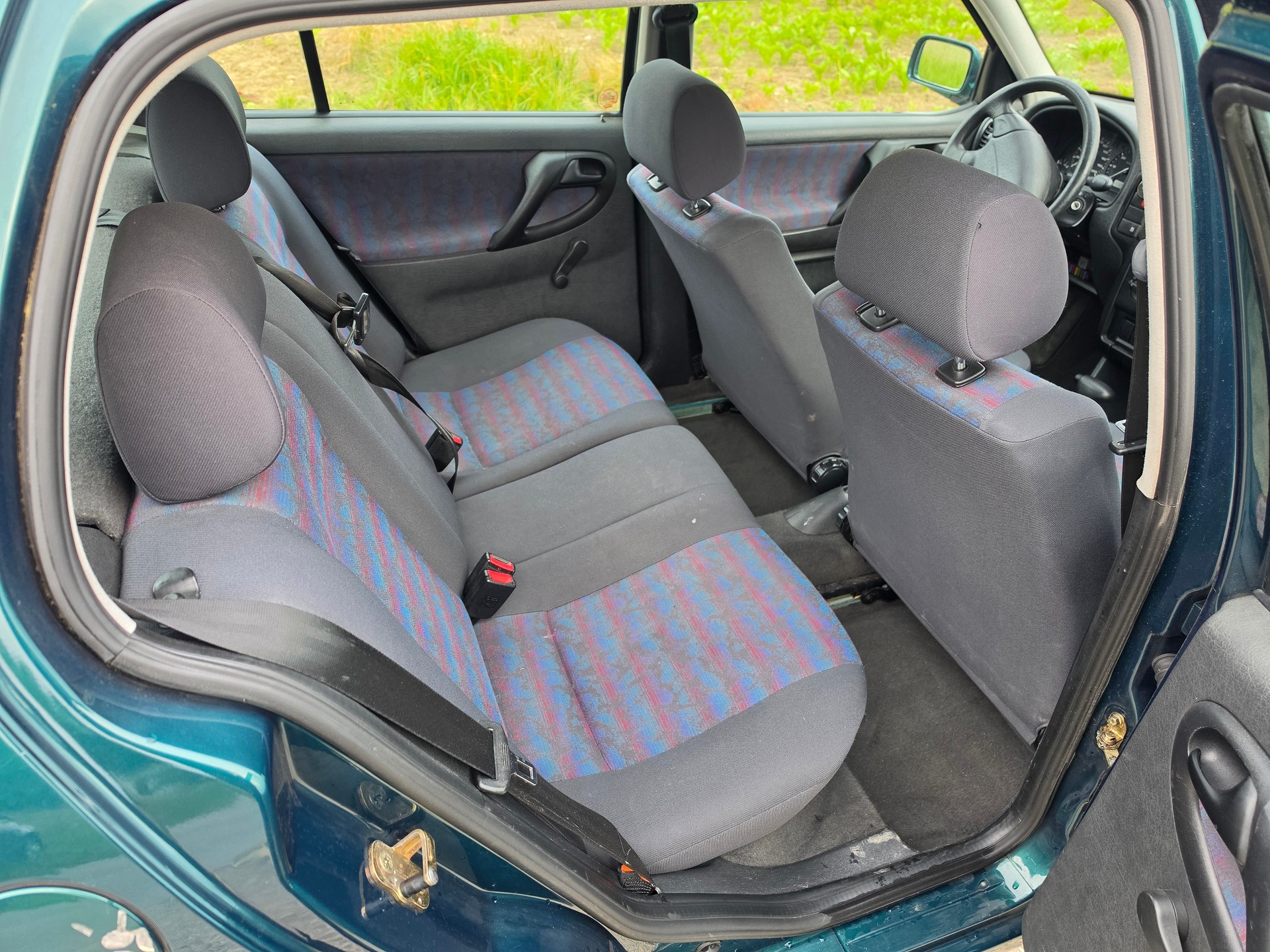 VW Polo 75-image-11