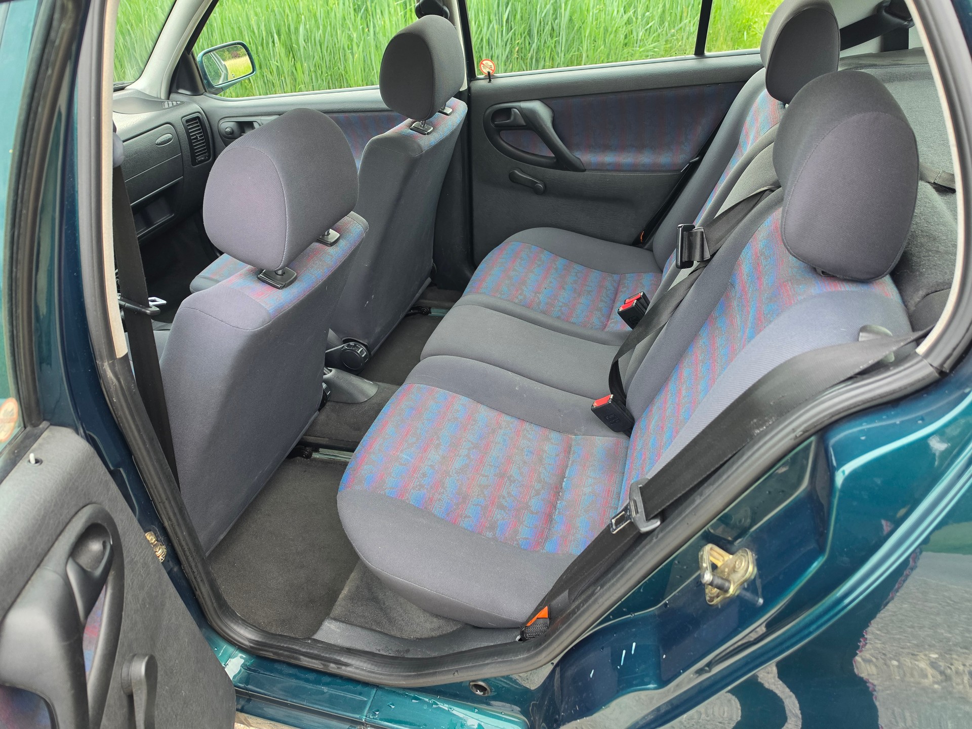 VW Polo 75-image-9