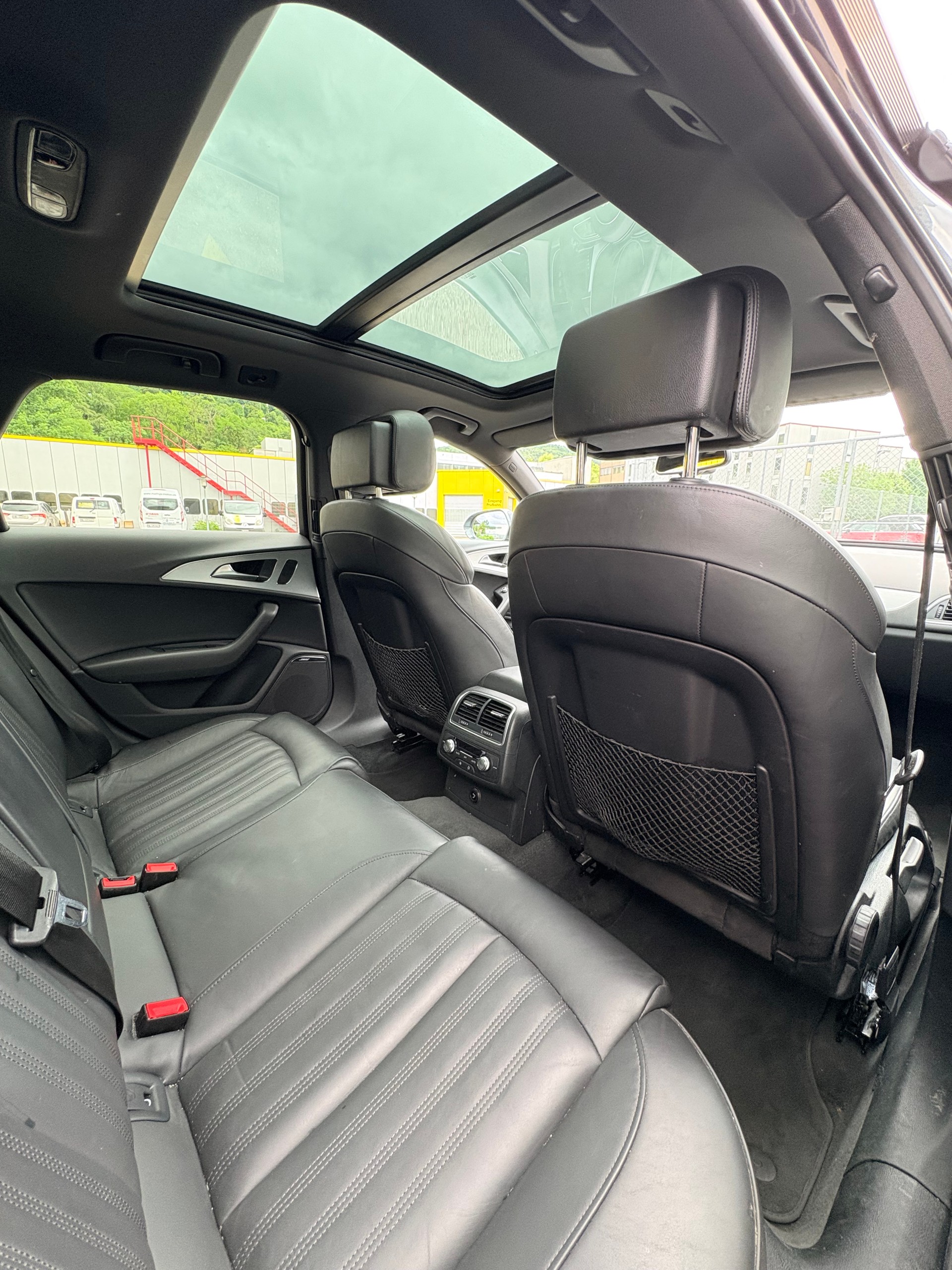 AUDI A6 3.0 V6 TDI 313 quattro-image-5