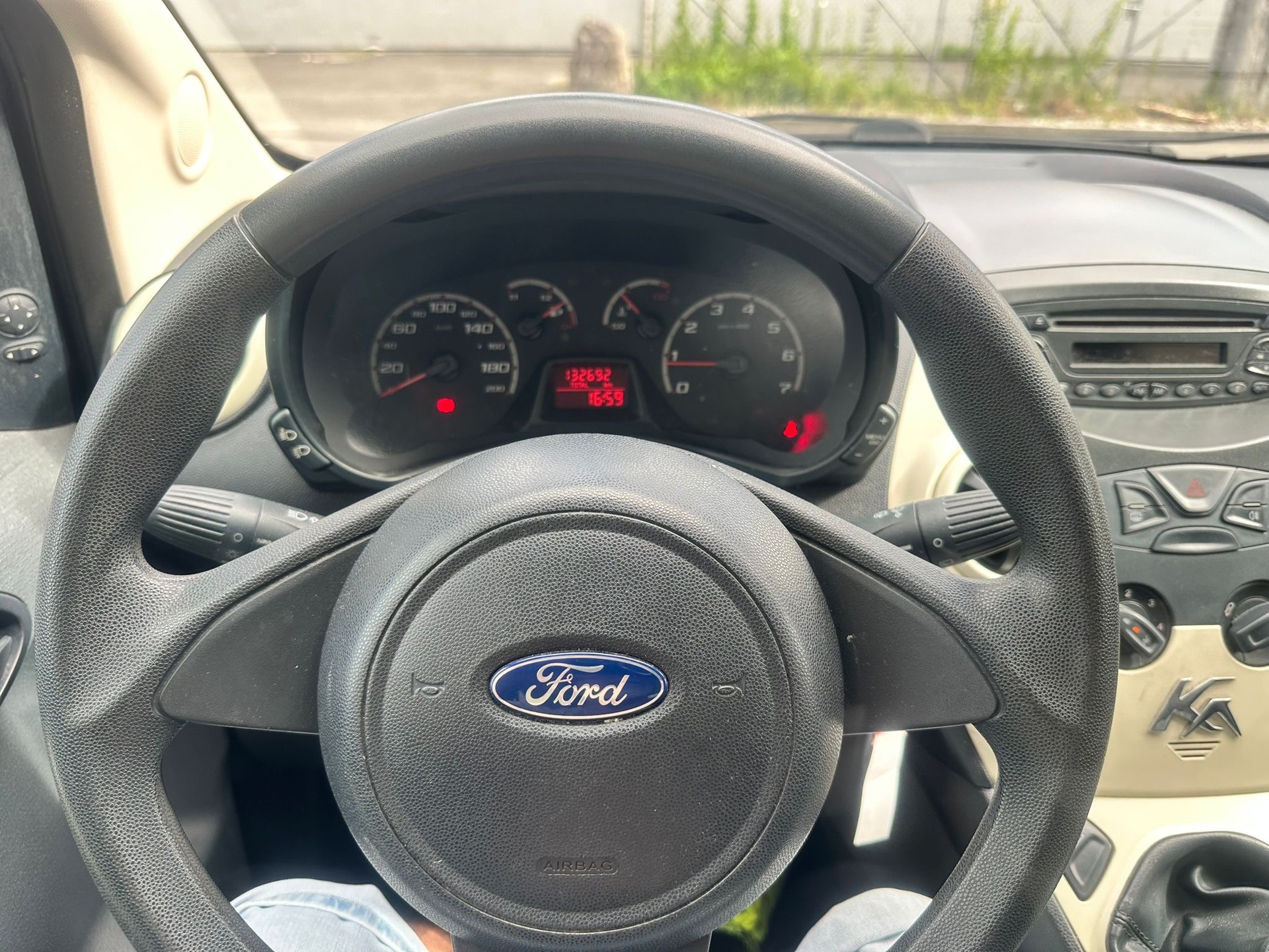 FORD KA 1.25 Ambiente-image-10