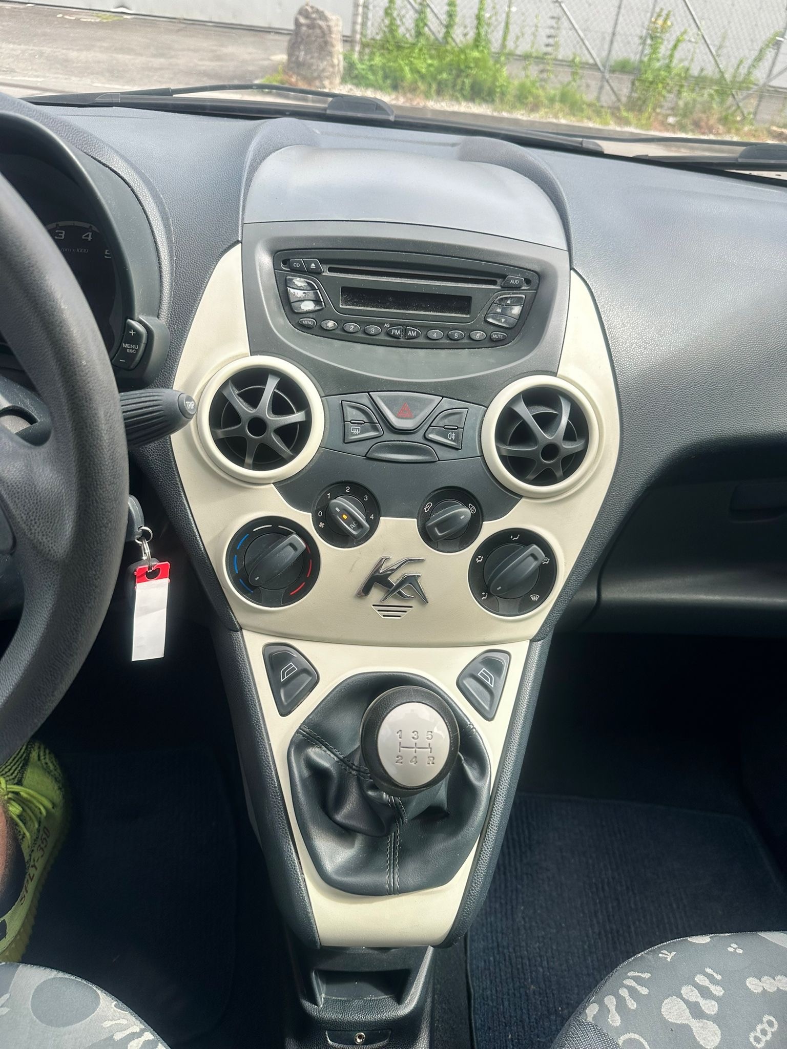 FORD KA 1.25 Ambiente-image-13