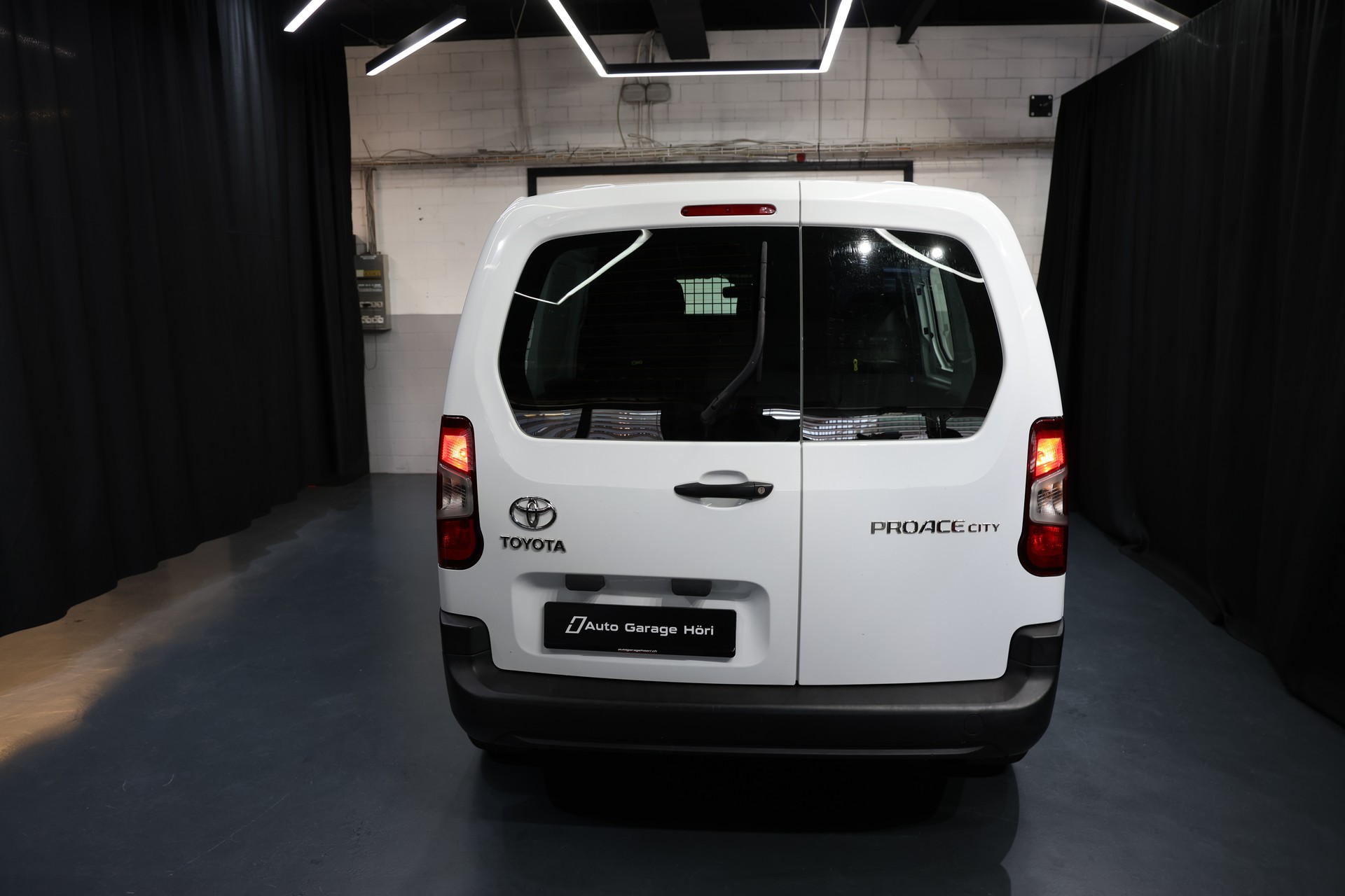 TOYOTA Proace City Van 1.5D Active Long Automatik Klima-image-7