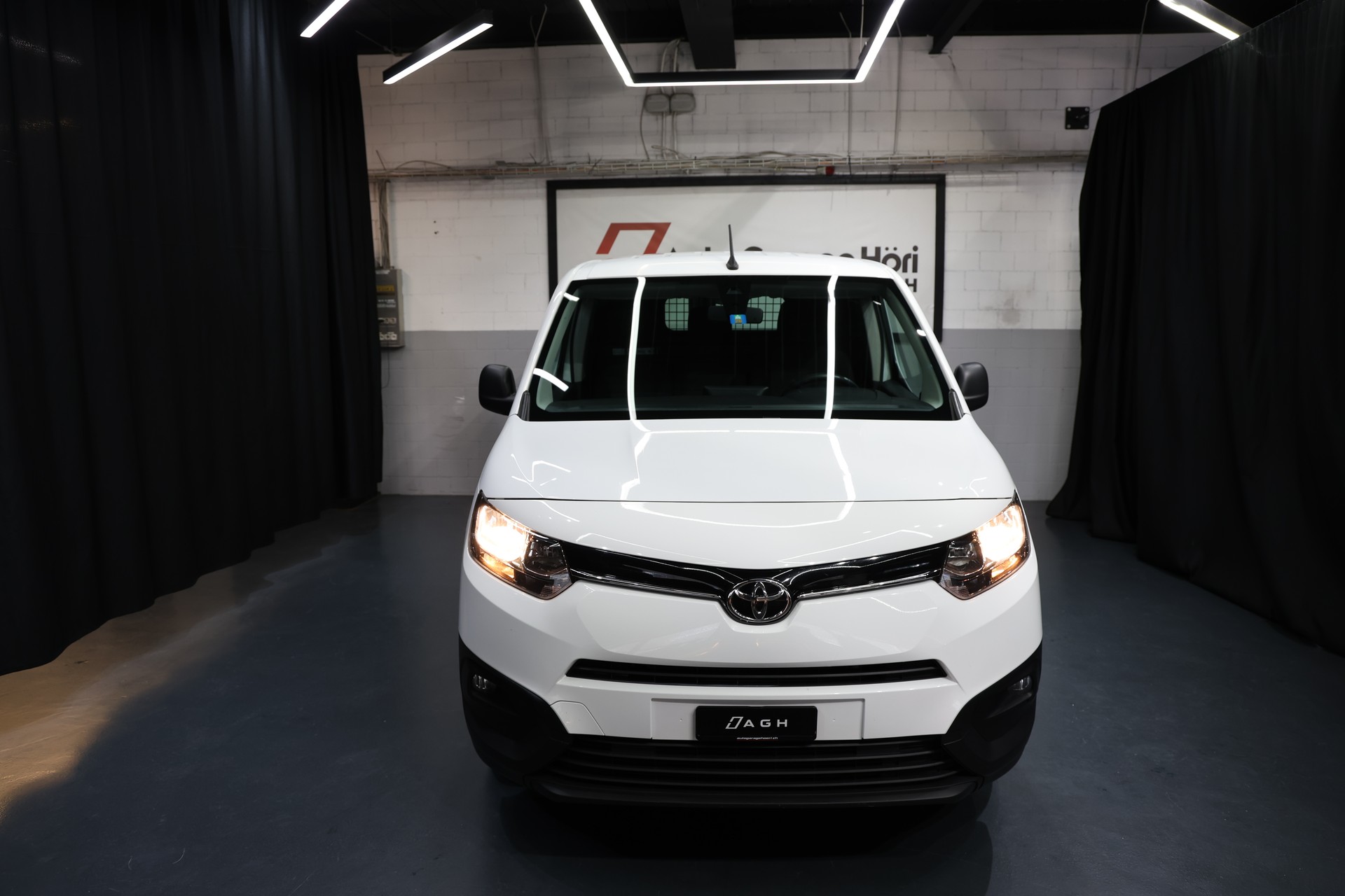 TOYOTA Proace City Van 1.5D Active Long Automatik Klima-image-15