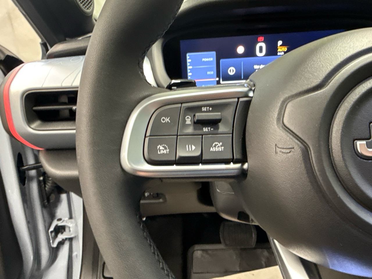 JEEP Avenger 1.2 Turbo MHEV The North Face 4xe-image-6