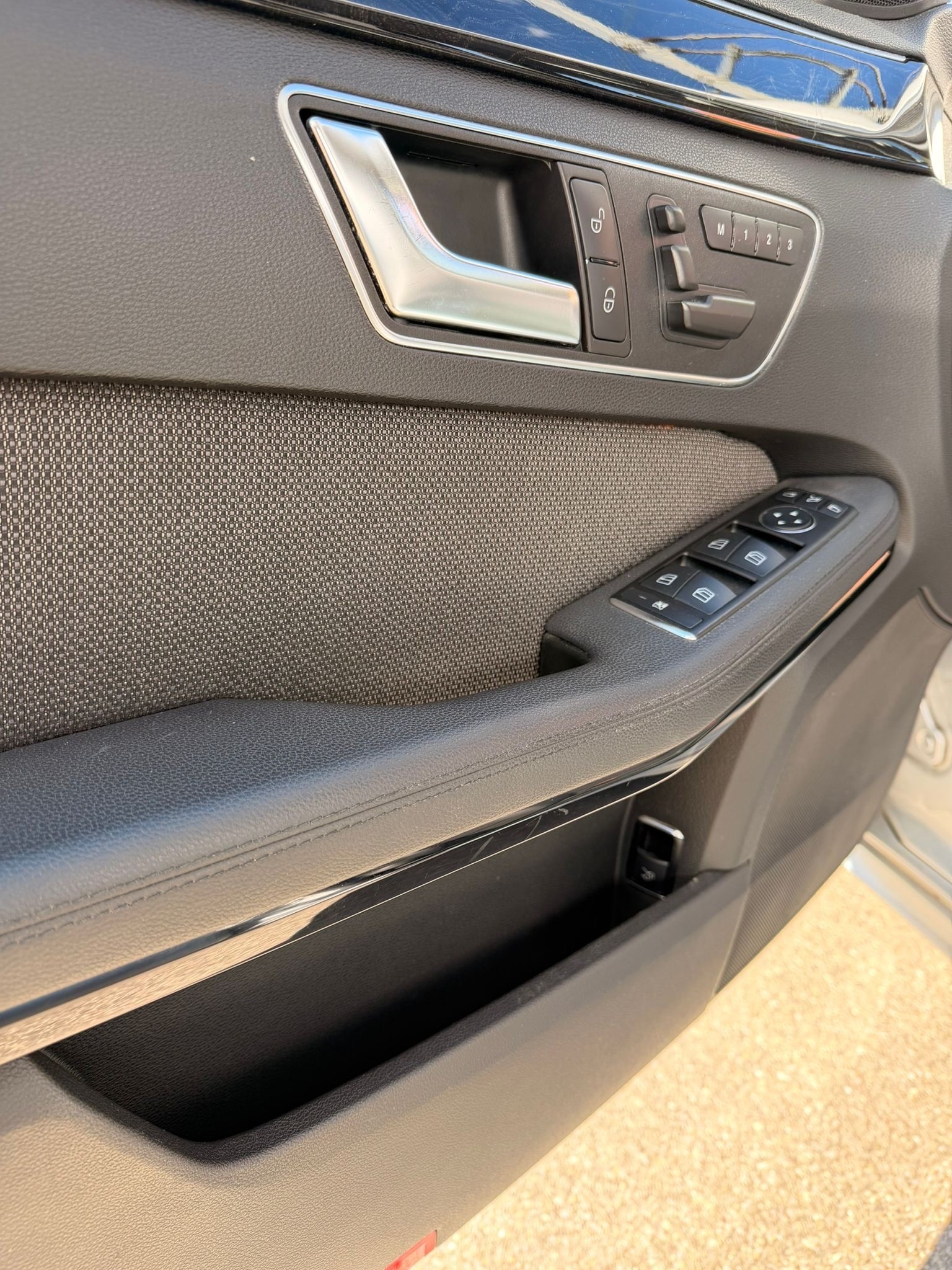 MERCEDES-BENZ E 250 CDI BlueEF Elegance 4m-image-4