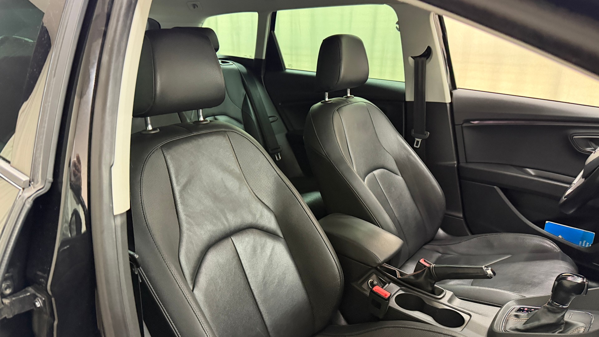 SEAT Leon ST 2.0 TDI X-Perience 4Drive DSG-image-11