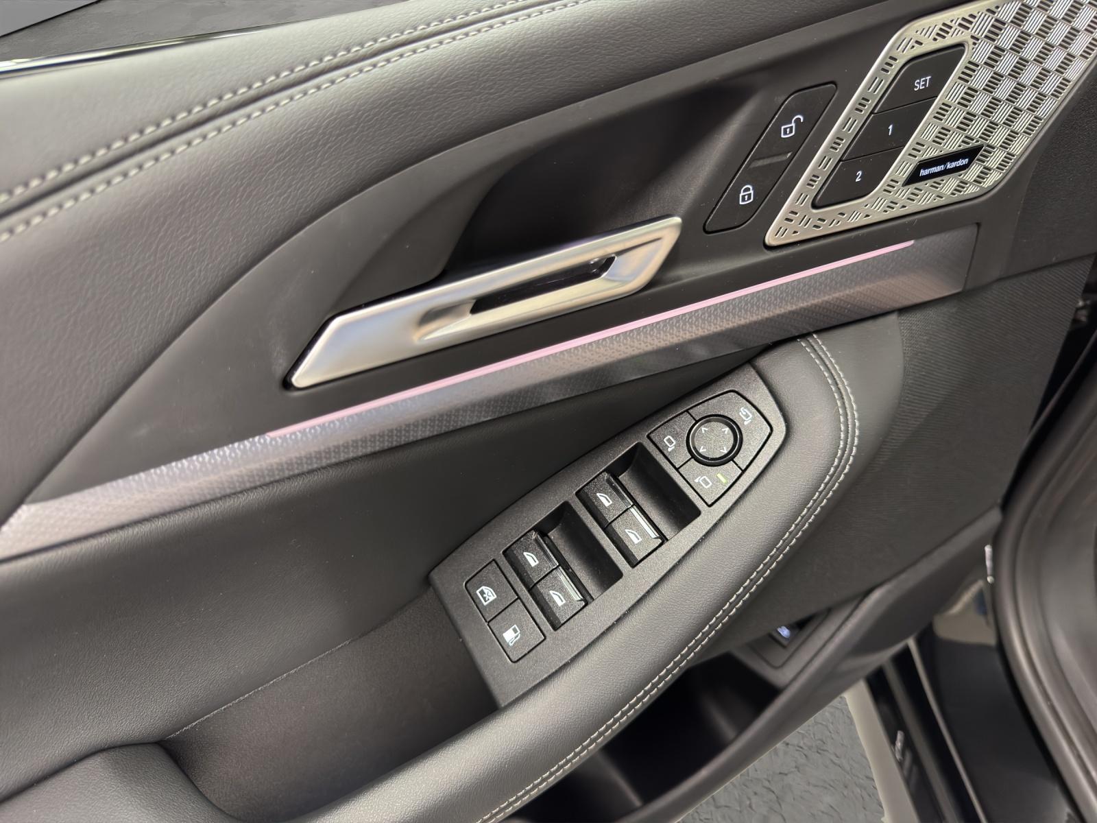 BMW 225e xDrive paddles Active Tourer-image-12