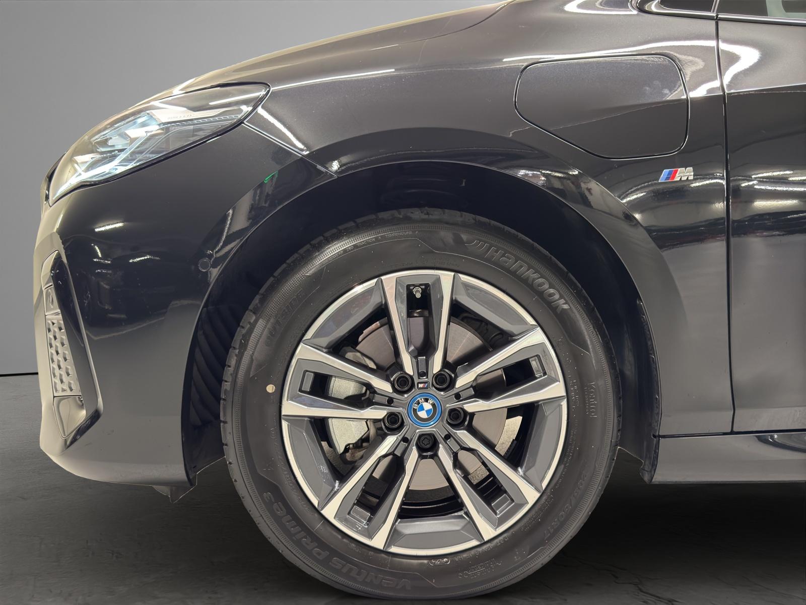 BMW 225e xDrive paddles Active Tourer-image-8