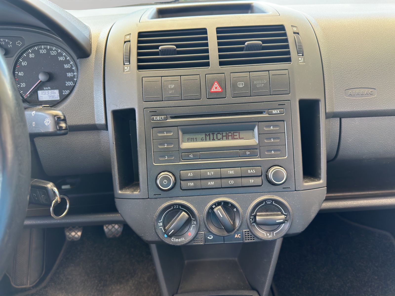 VW Polo 1.2 12V Trendline-image-14