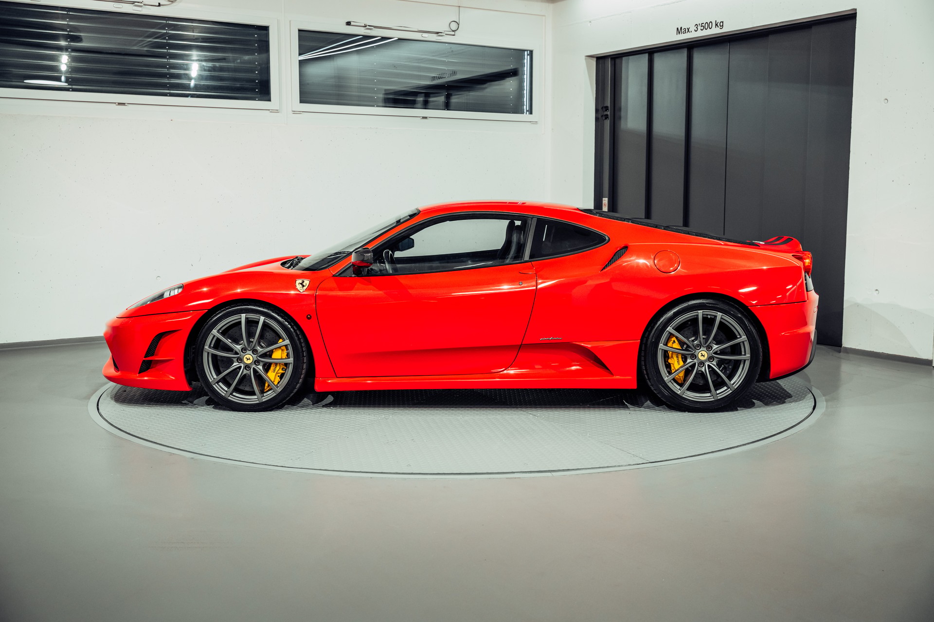 FERRARI F430 Scuderia-image-1