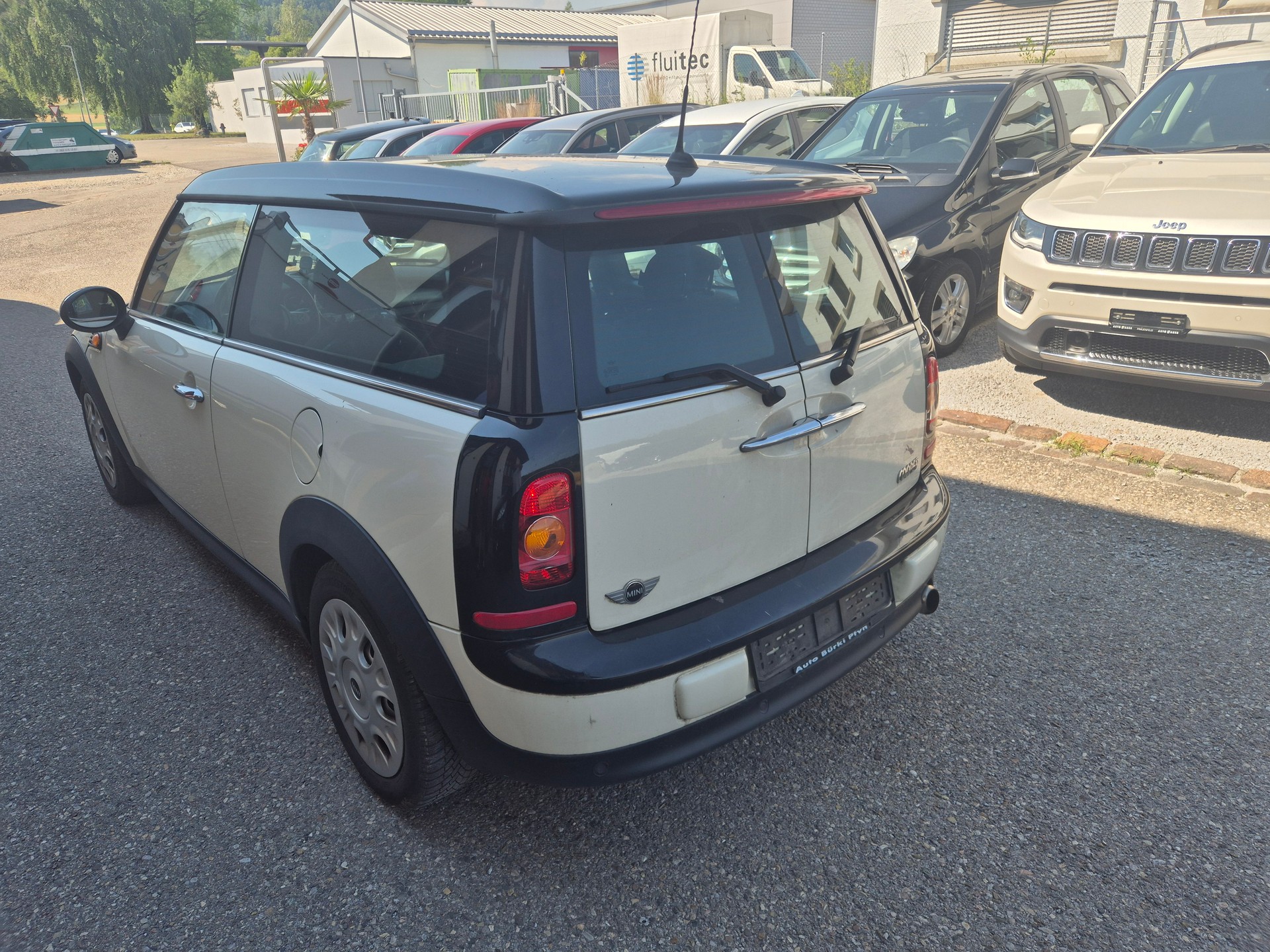 MINI Clubman Cooper-image-3