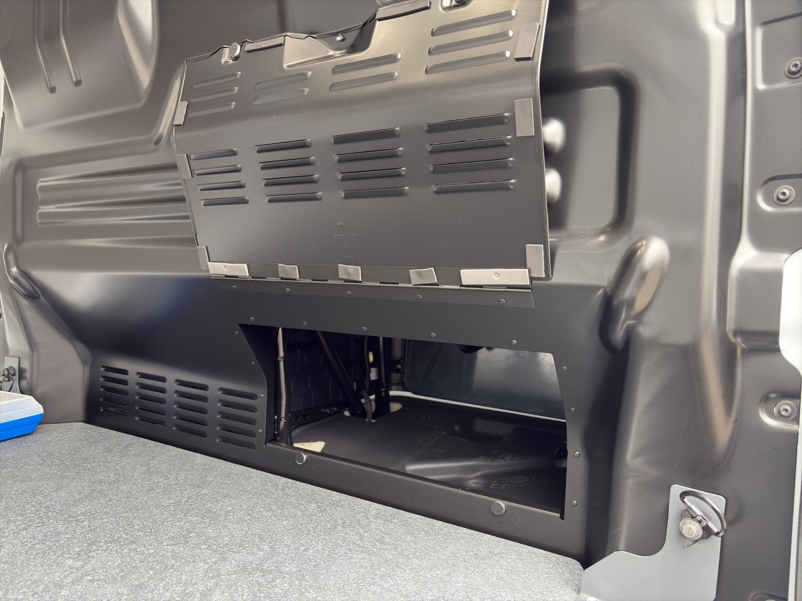 VW Transporter Kaw. 3100 E-Motor 70kWh-image-12