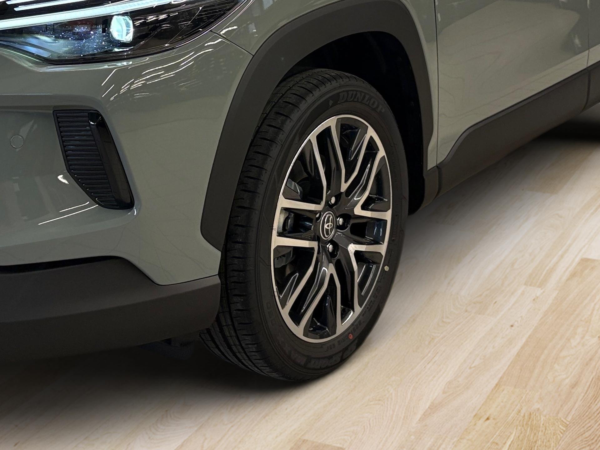 TOYOTA Corolla Cross 2.0 HSD Trend AWD-i-image-9