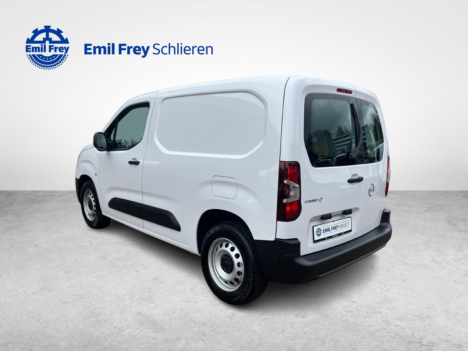 OPEL Combo-e Cargo 2.4 t Electric-image-2