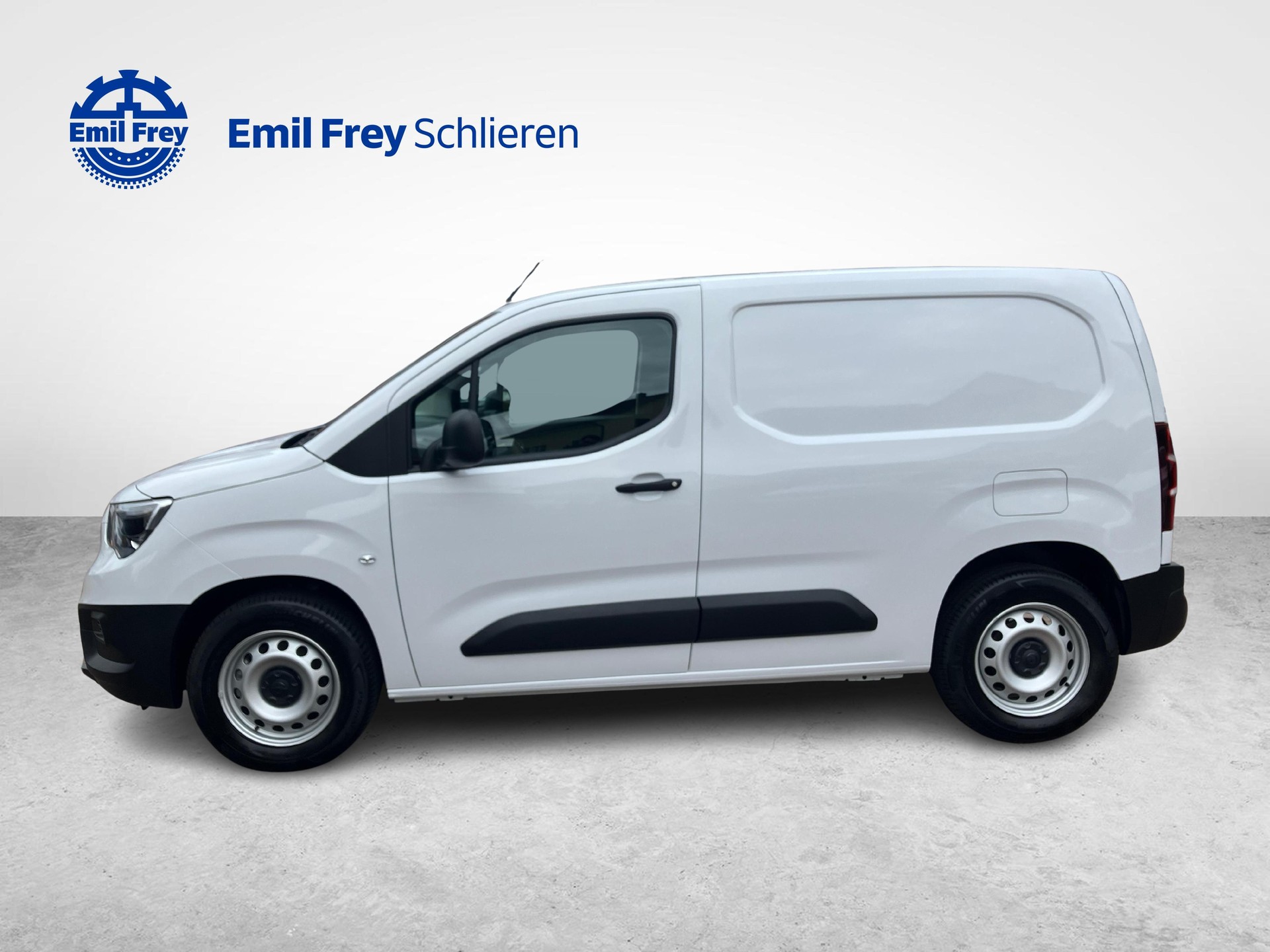 OPEL Combo-e Cargo 2.4 t Electric-showroom-element-1