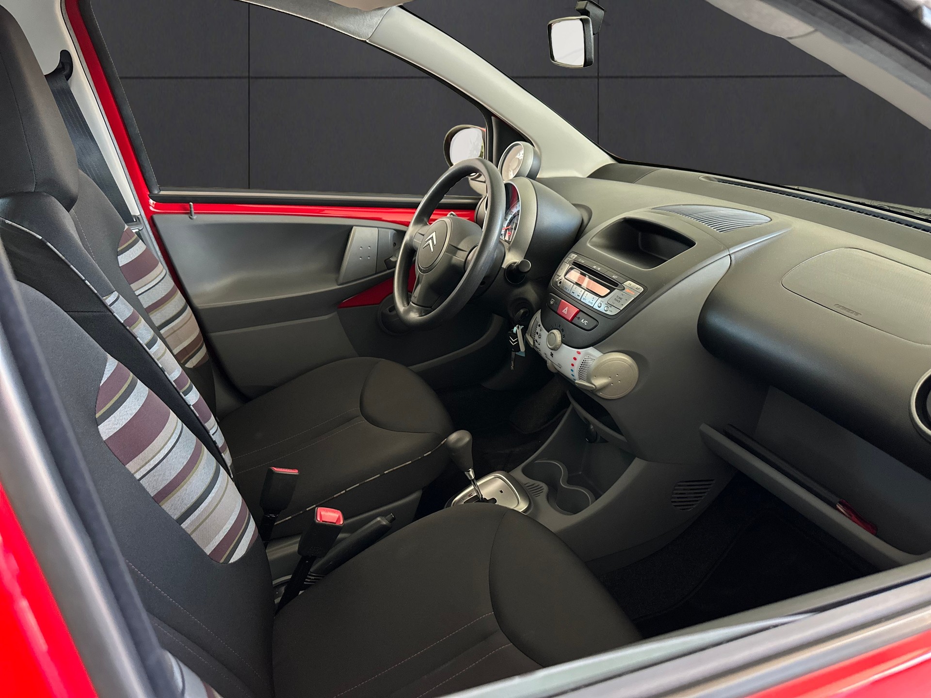 CITROEN C1 1.0i Edition Automatic-image-7