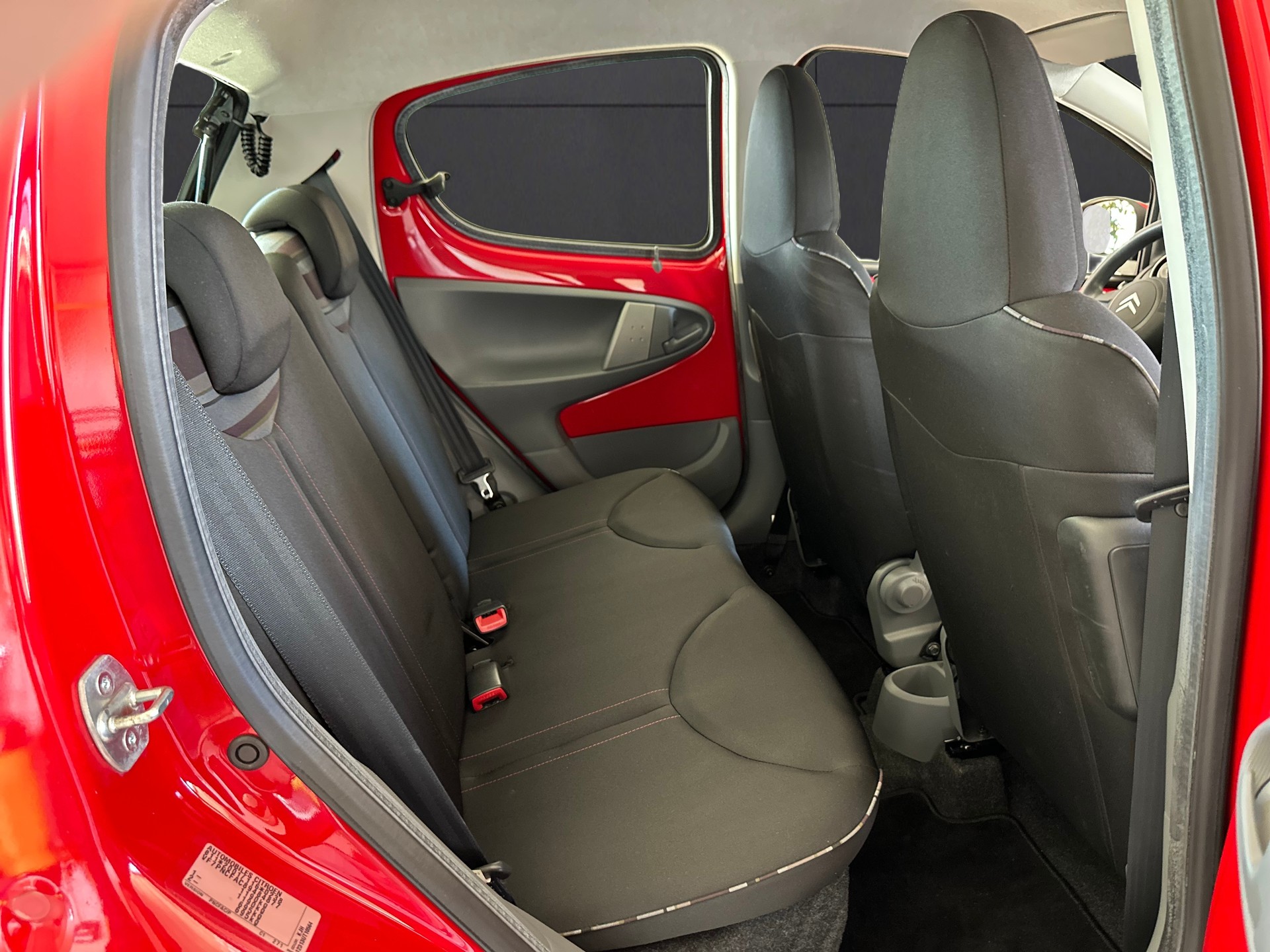 CITROEN C1 1.0i Edition Automatic-image-9