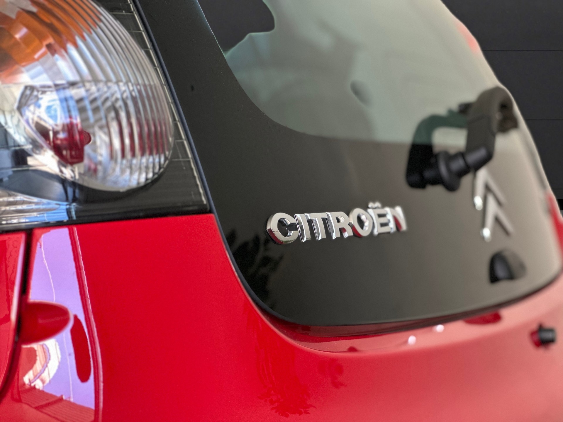 CITROEN C1 1.0i Edition Automatic-image-13