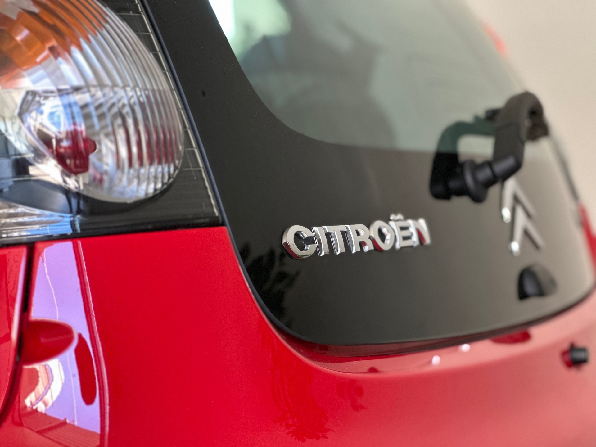 CITROEN C1 1.0i Edition Automatic-image-13