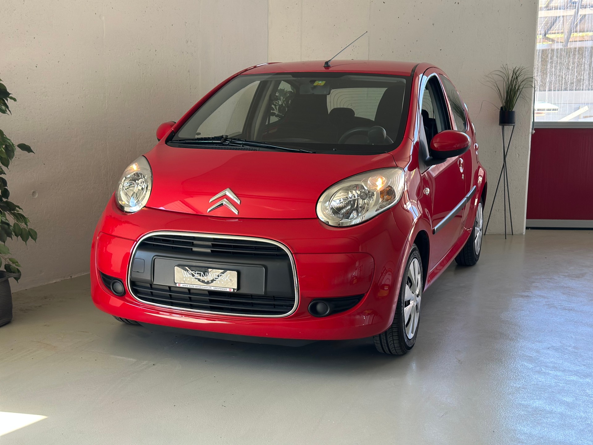 CITROEN C1 1.0i Edition Automatic-image-1