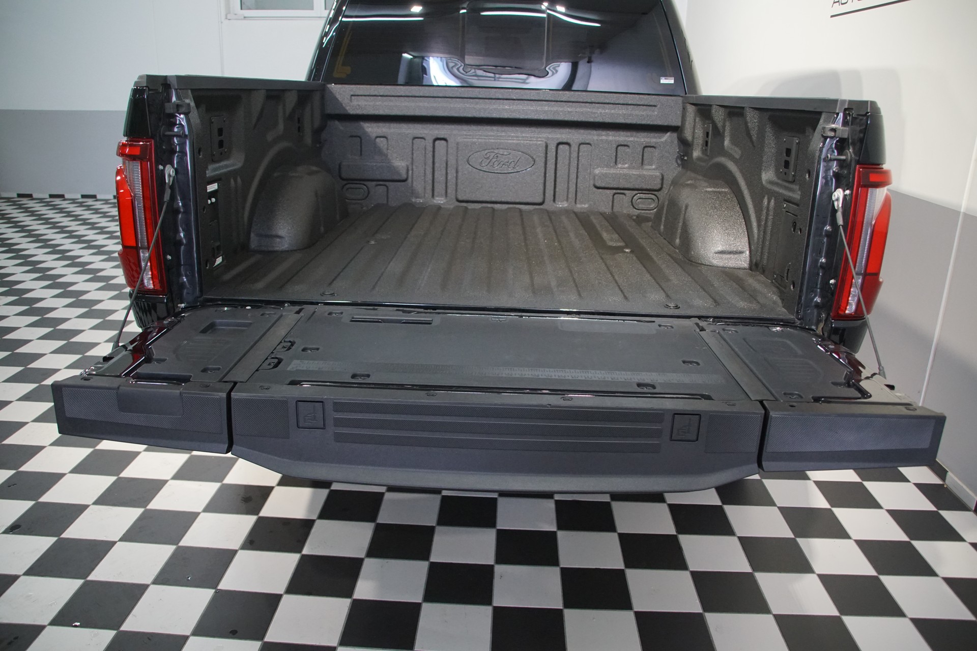 FORD F150 3.5L Powerboost V6 King Ranch-image-14