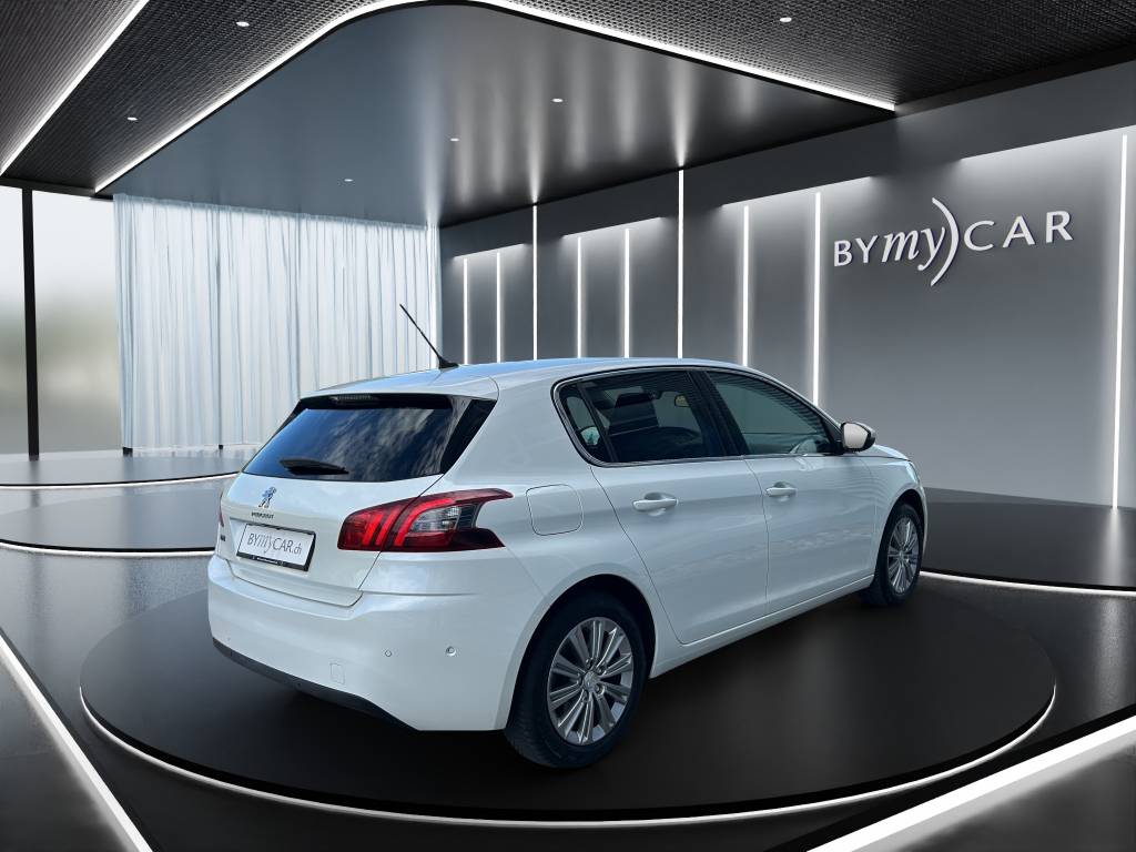 PEUGEOT 308 1.2 Pure Tech Allure EAT8-image-4