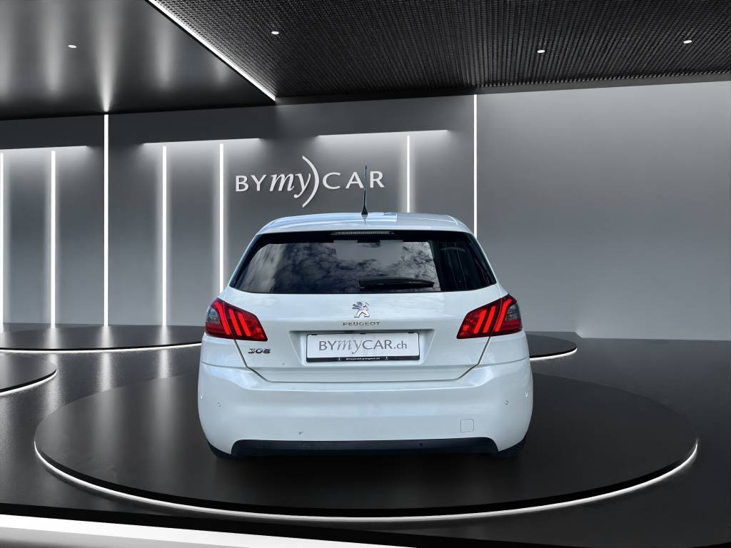 PEUGEOT 308 1.2 Pure Tech Allure EAT8-image-3