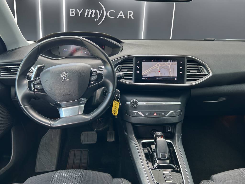PEUGEOT 308 1.2 Pure Tech Allure EAT8-image-5