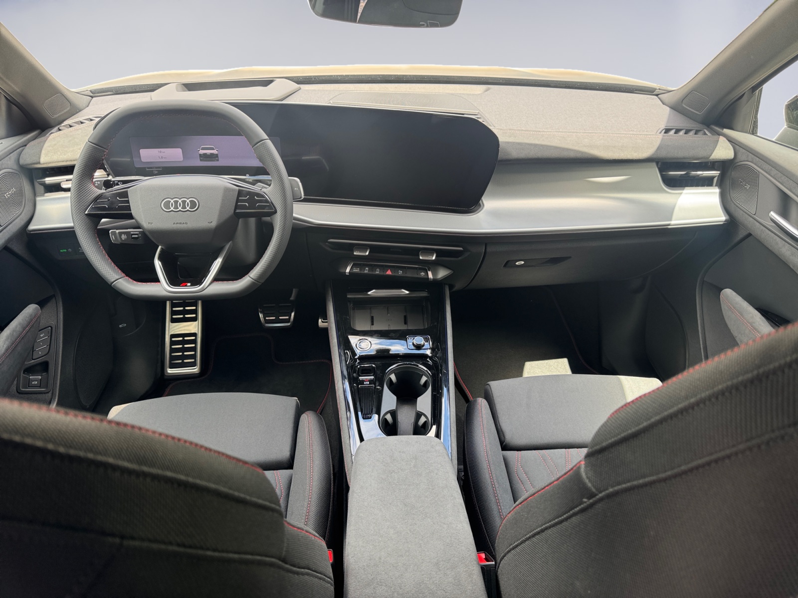 AUDI Q3 Sportback TFSI quattro 195 kW S tronic-image-9
