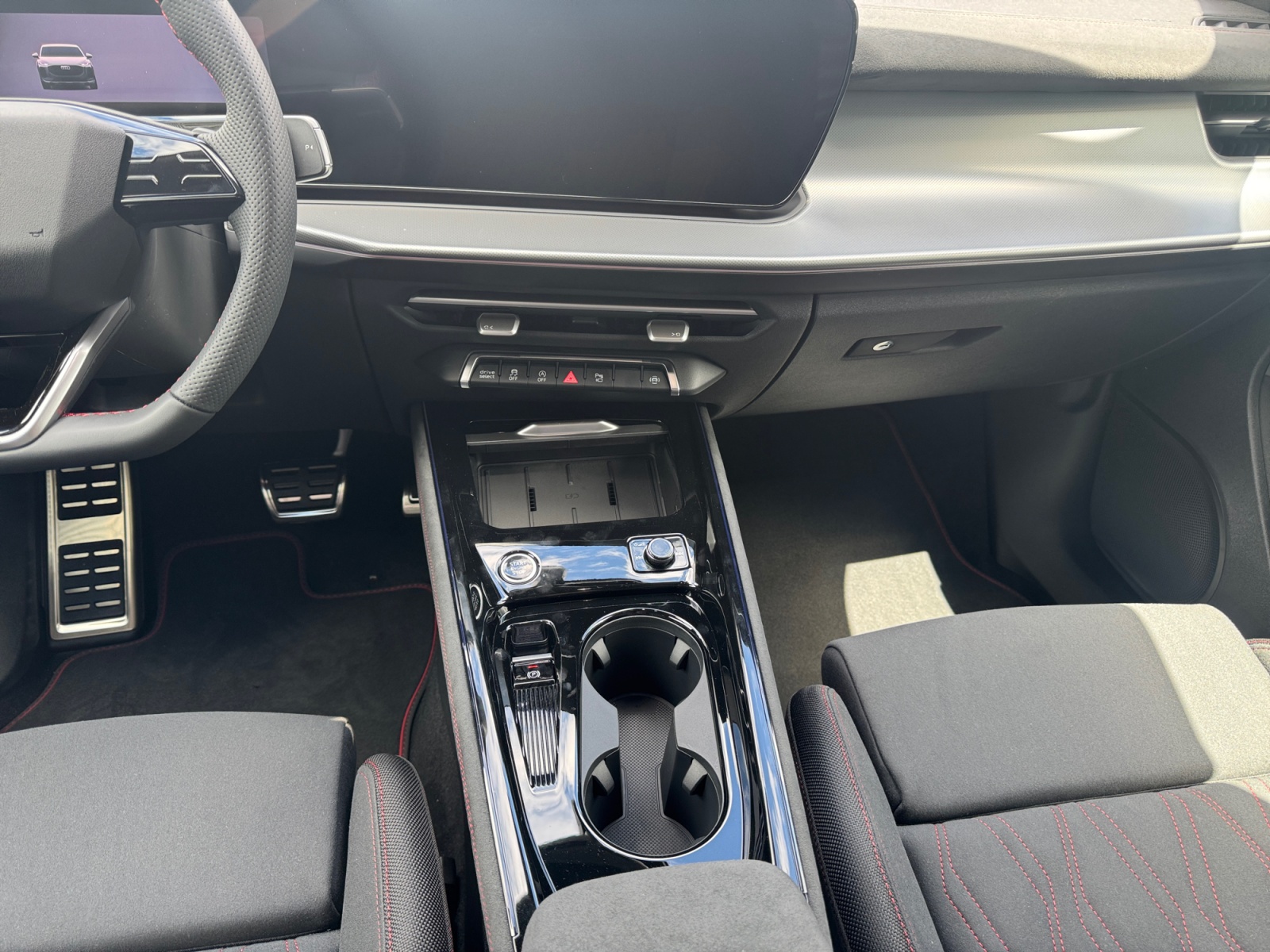 AUDI Q3 Sportback TFSI quattro 195 kW S tronic-image-10