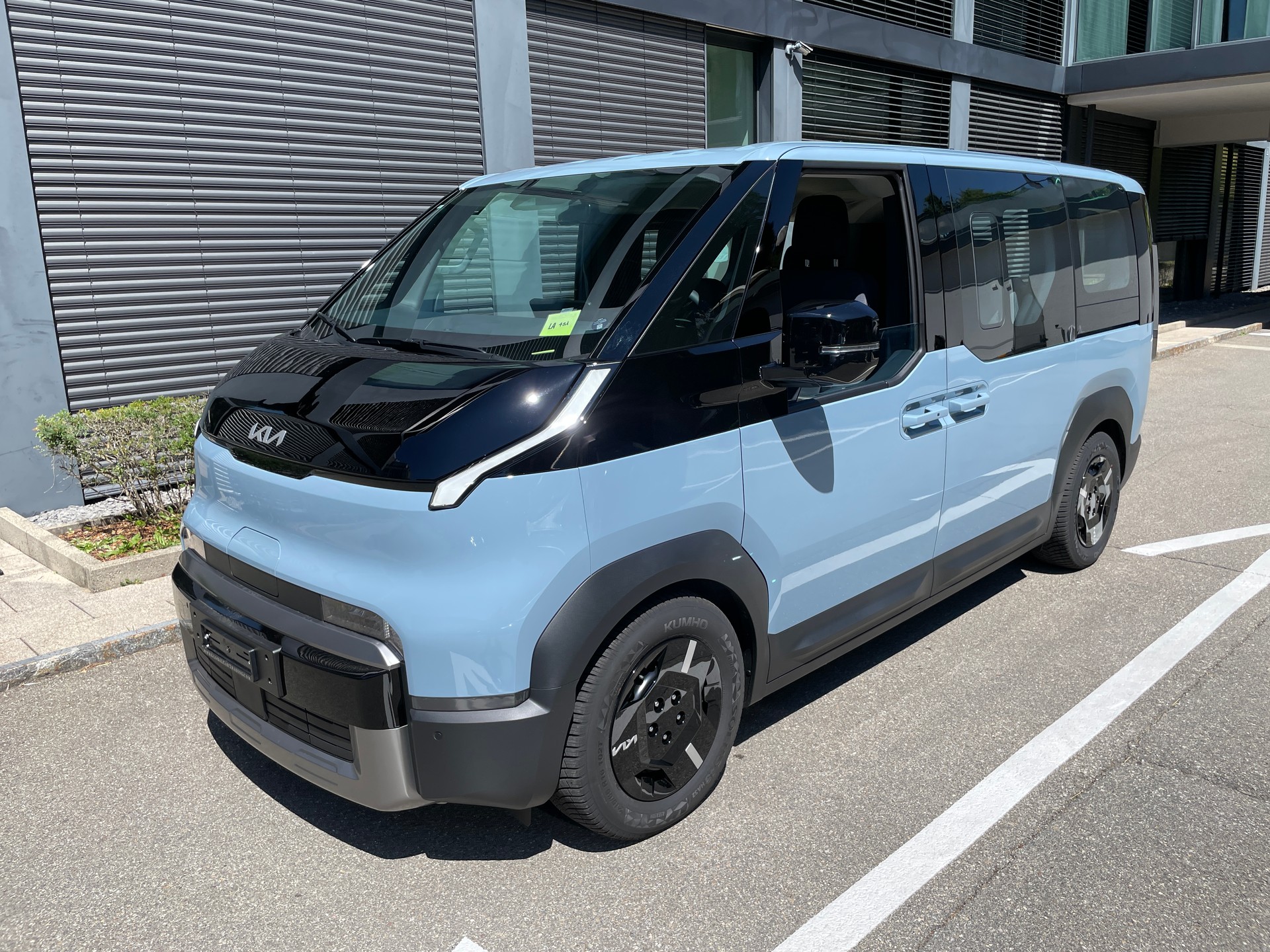 KIA PV5 71.2 kWh Plus mit Wärmepumpe-image-0