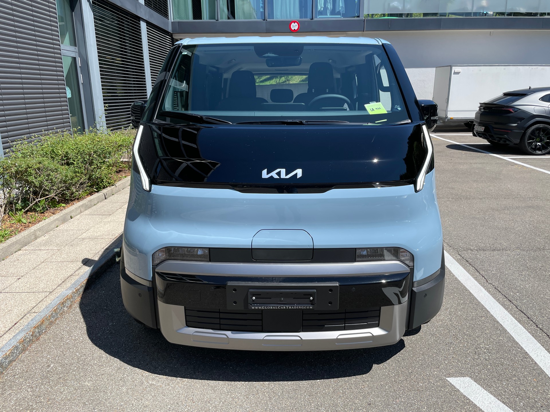KIA PV5 71.2 kWh Plus mit Wärmepumpe-image-7