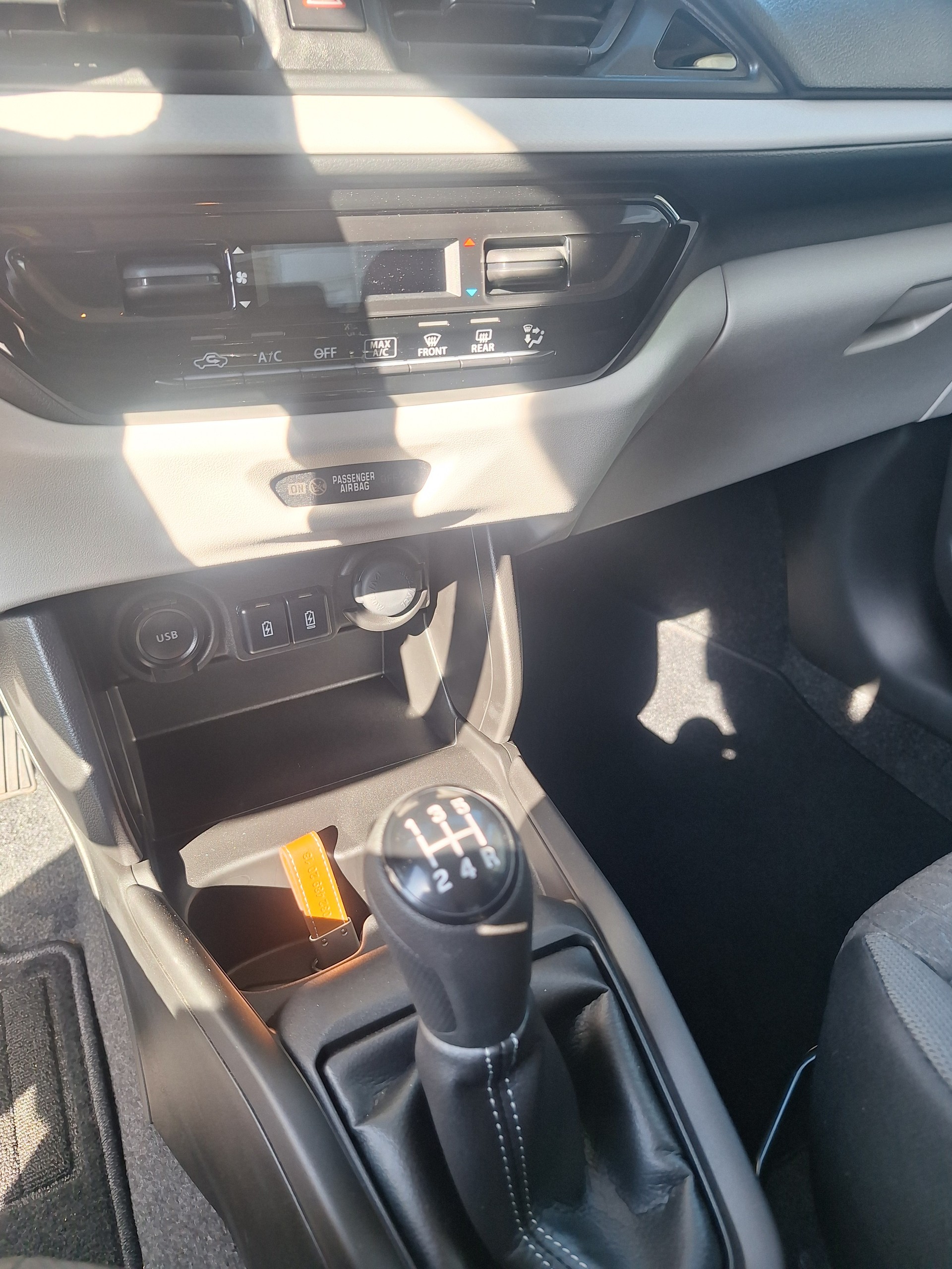 SUZUKI Swift 1.2 Compact+ Hybrid 4x4-image-8