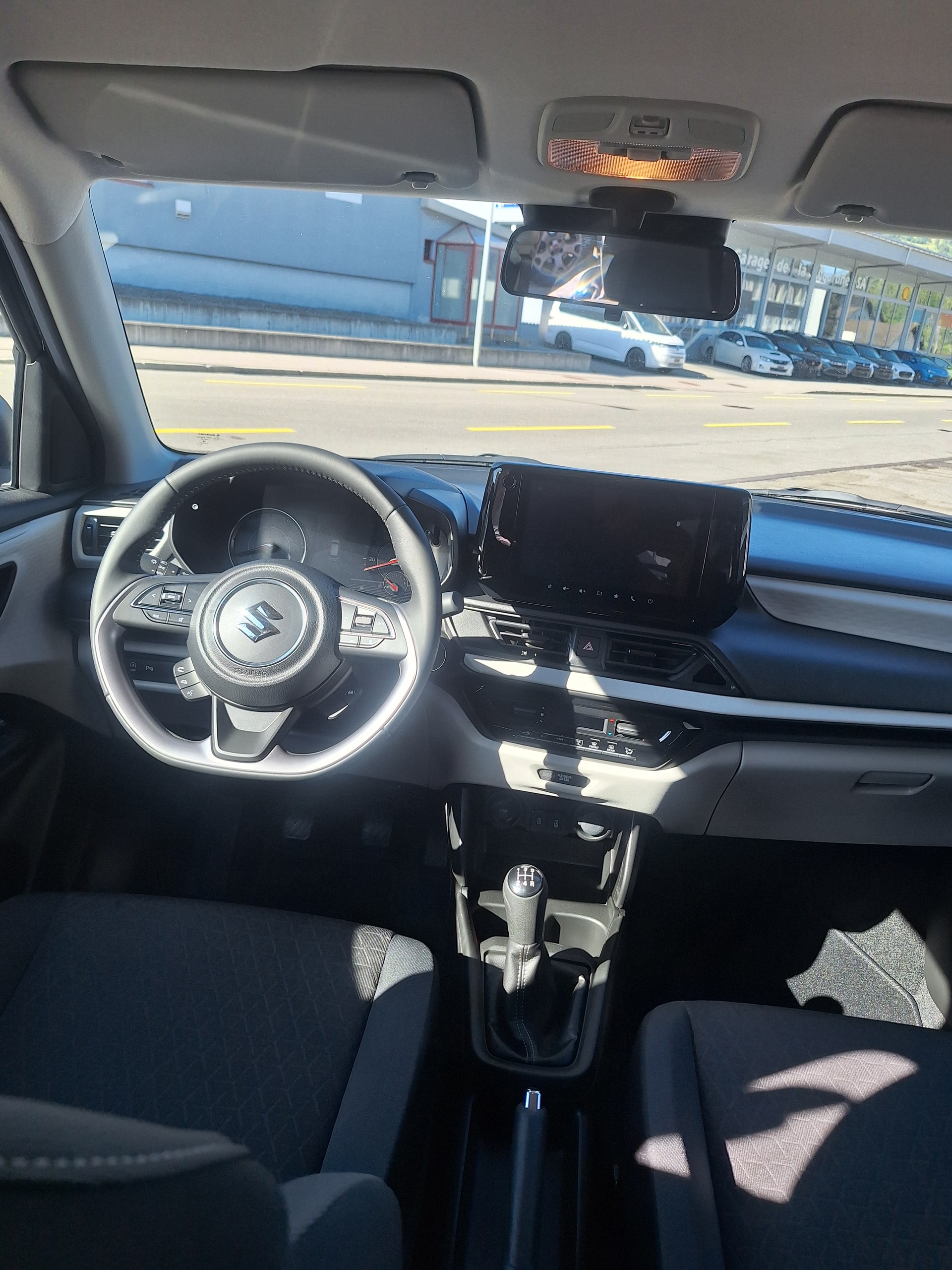 SUZUKI Swift 1.2 Compact+ Hybrid 4x4-image-4