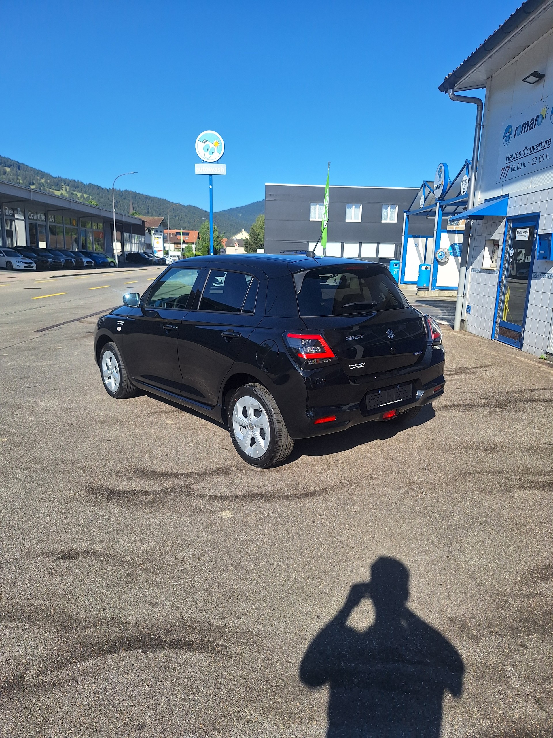 SUZUKI Swift 1.2 Compact+ Hybrid 4x4-image-3