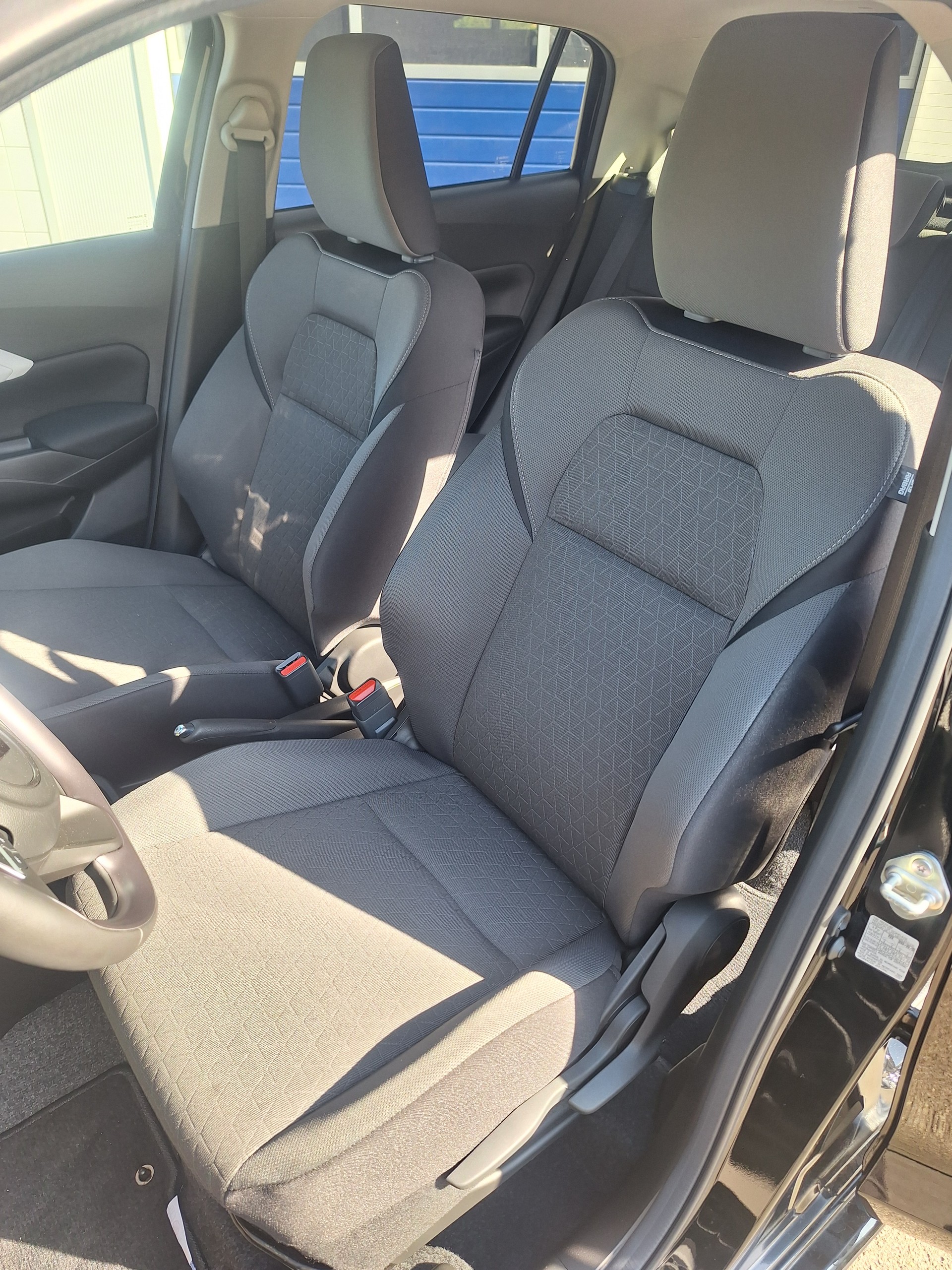 SUZUKI Swift 1.2 Compact+ Hybrid 4x4-image-5
