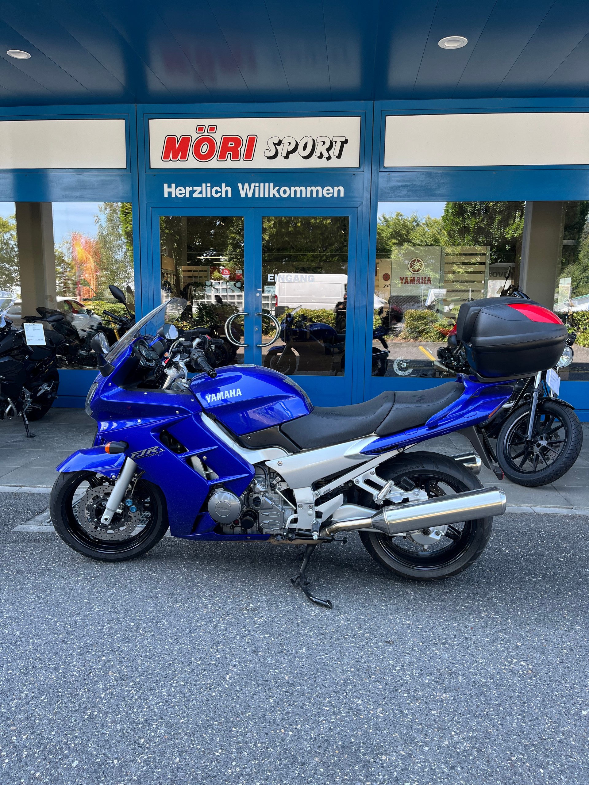 YAMAHA FJR 1300-image-4
