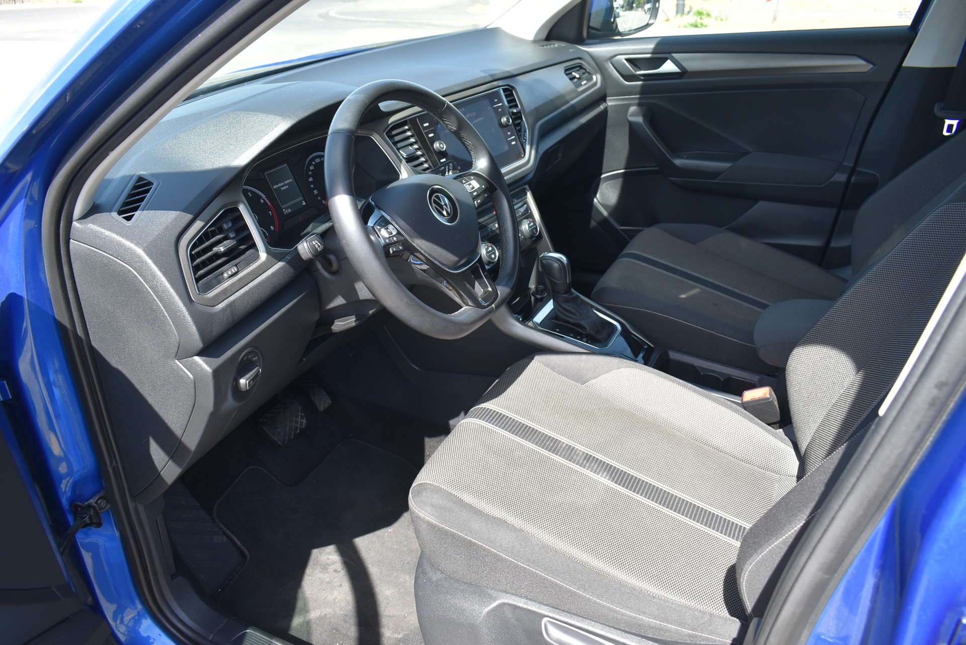 VW T-Roc 1.5 TSI EVO Advance DSG-image-10