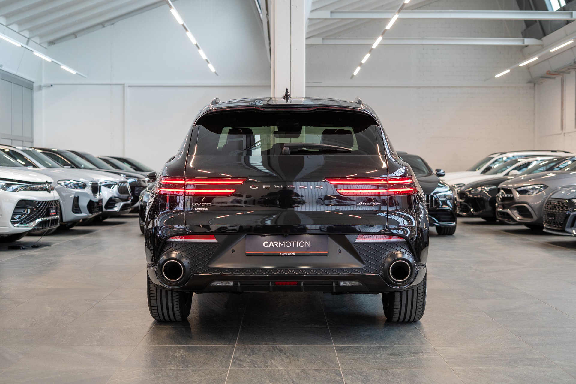 GENESIS GV70 2.5T Sport / Panorama-Glasdach / Massagesitz / 360°Kamera-image-4
