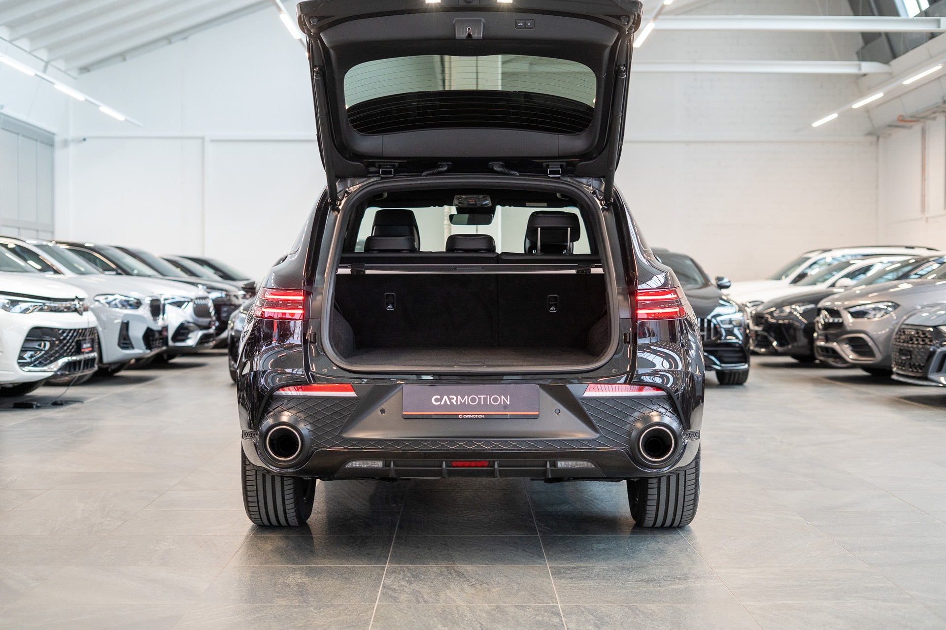 GENESIS GV70 2.5T Sport / Panorama-Glasdach / Massagesitz / 360°Kamera-image-6
