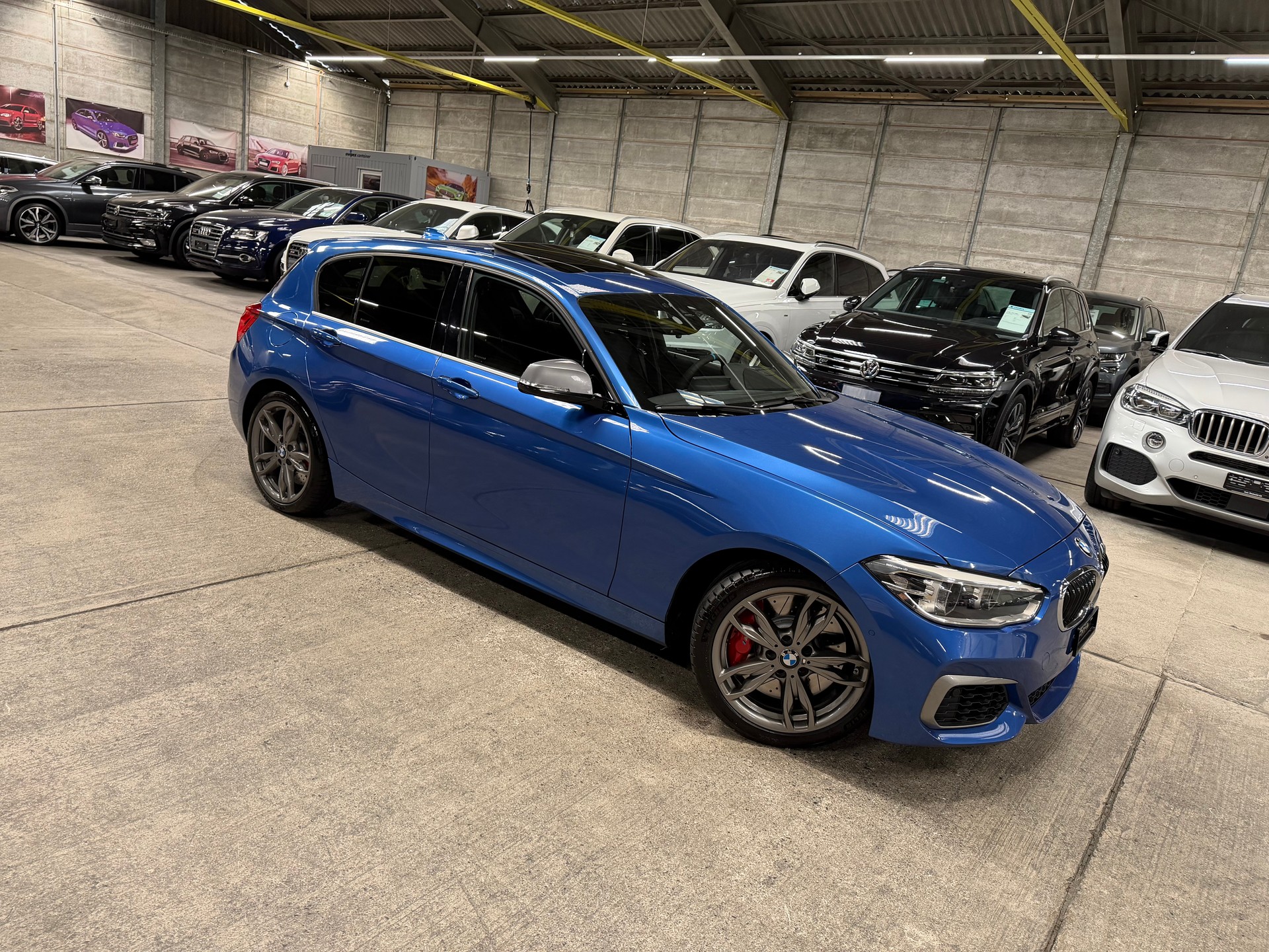 BMW M135i Steptronic-image-0