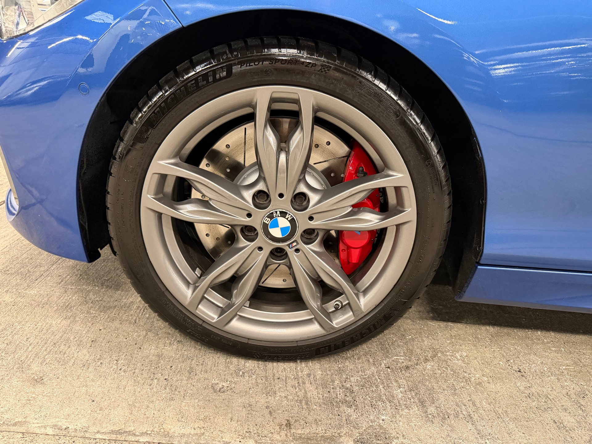 BMW M135i Steptronic-image-7