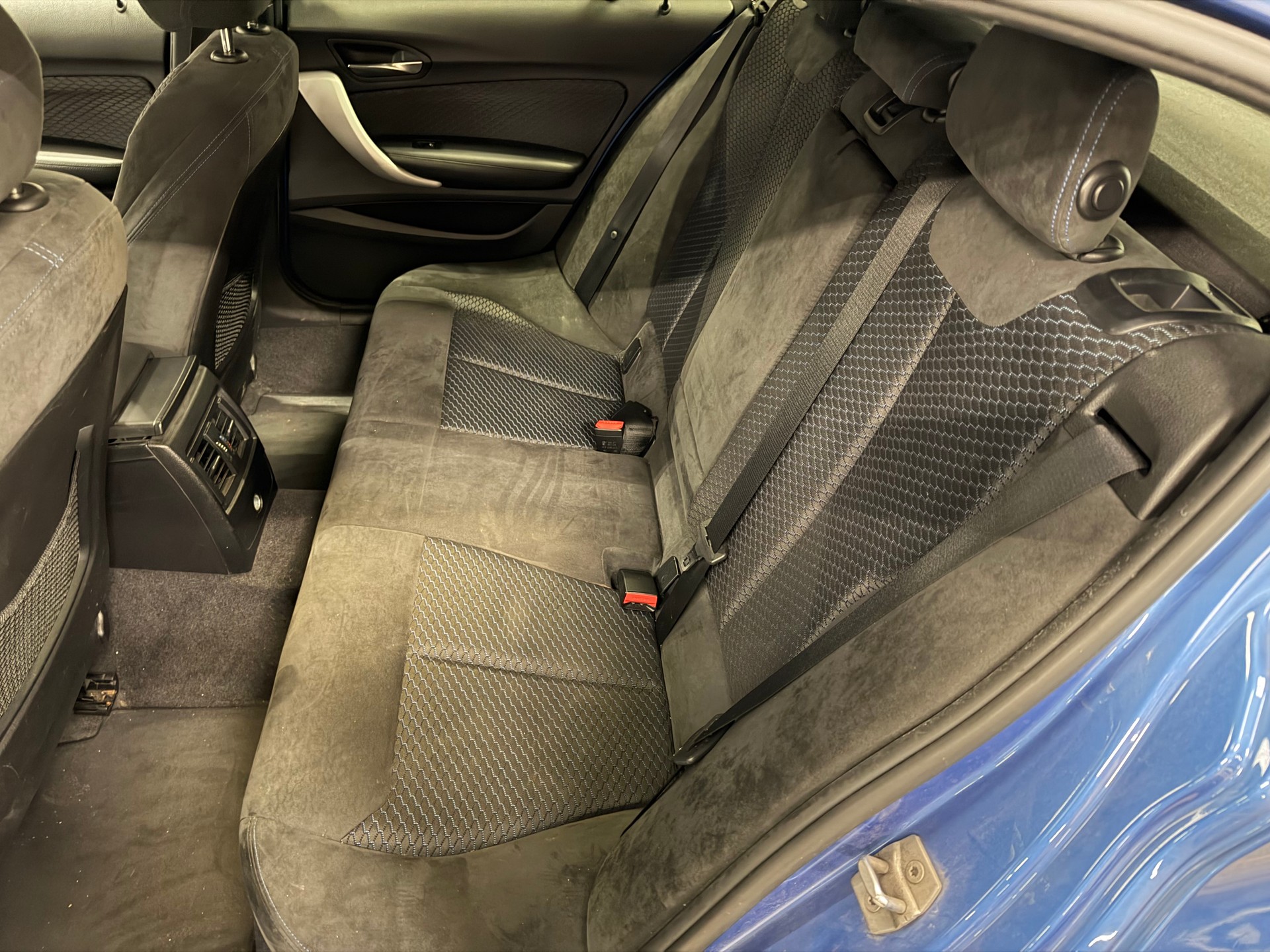 BMW M135i Steptronic-image-10