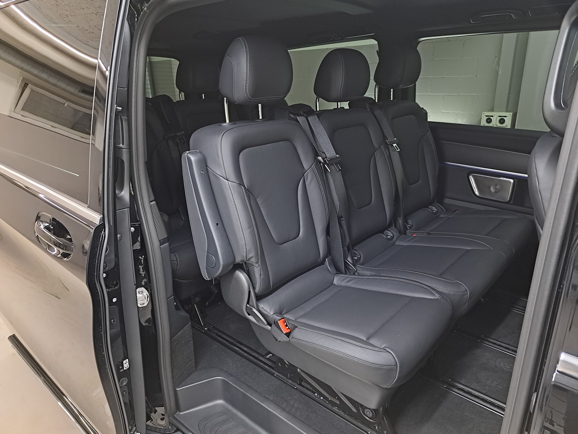 MERCEDES-BENZ V 300 d 4MATIC AVANTGARDE 3430mm E-image-12