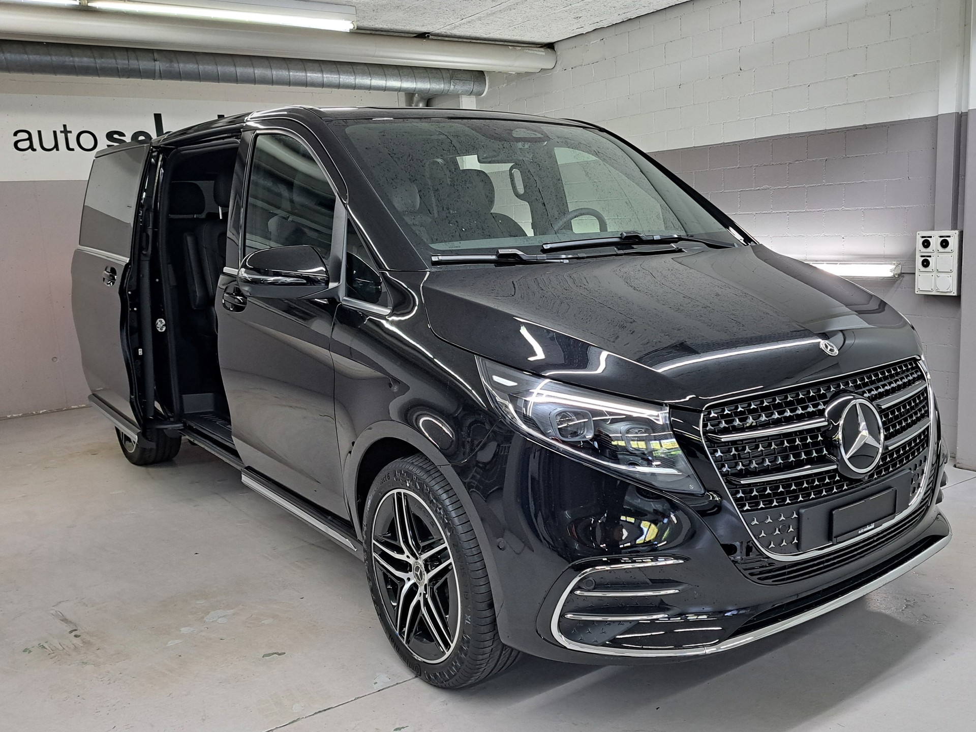 MERCEDES-BENZ V 300 d 4MATIC AVANTGARDE 3430mm E