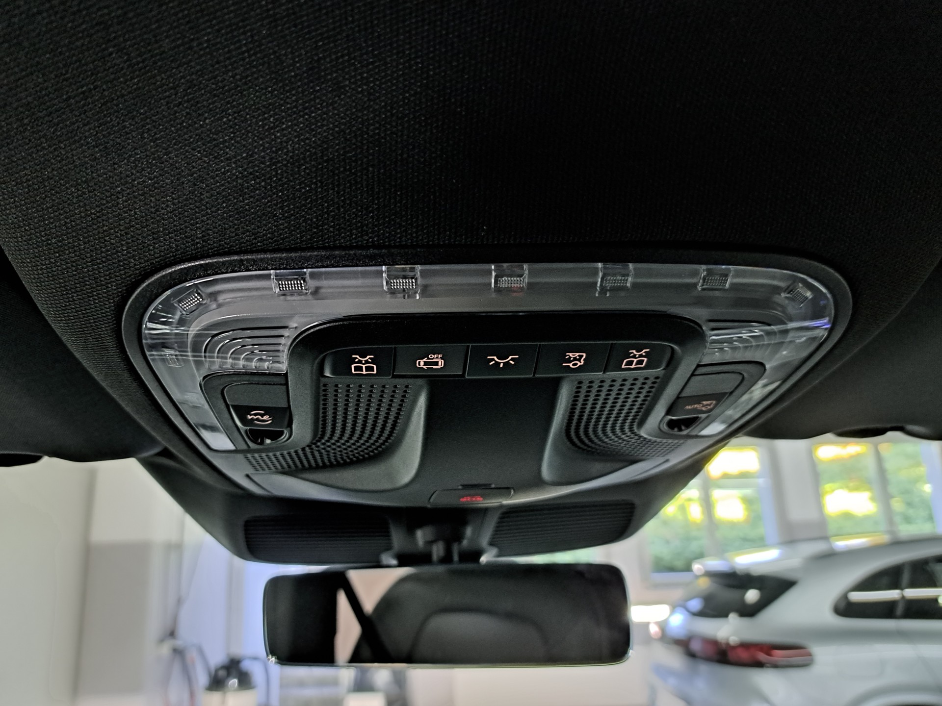 MERCEDES-BENZ V 300 d 4MATIC AVANTGARDE 3430mm E-image-10